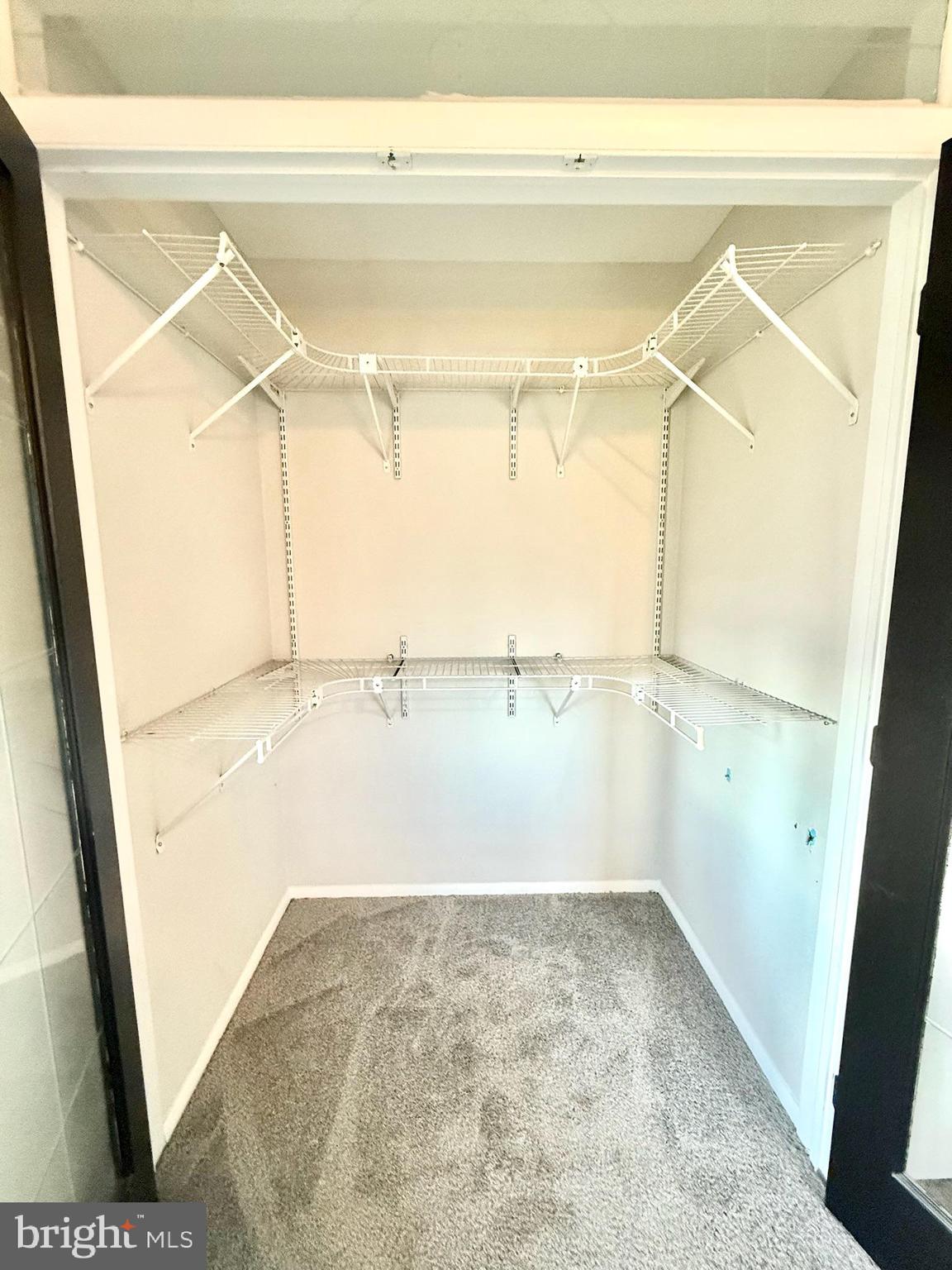 CATONSVILLE MANOR - Residential