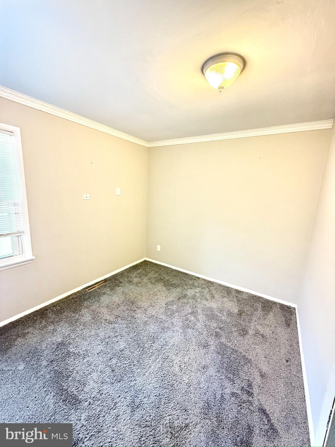 CATONSVILLE MANOR - Residential