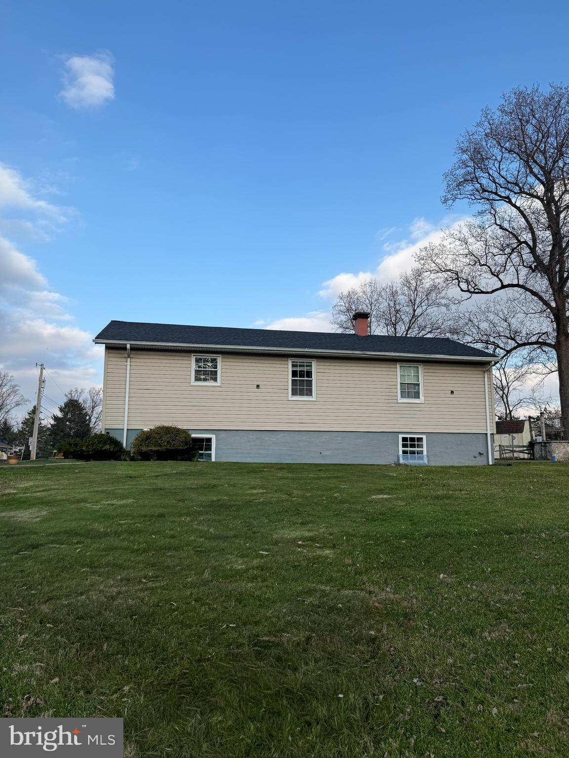CATONSVILLE MANOR - Residential