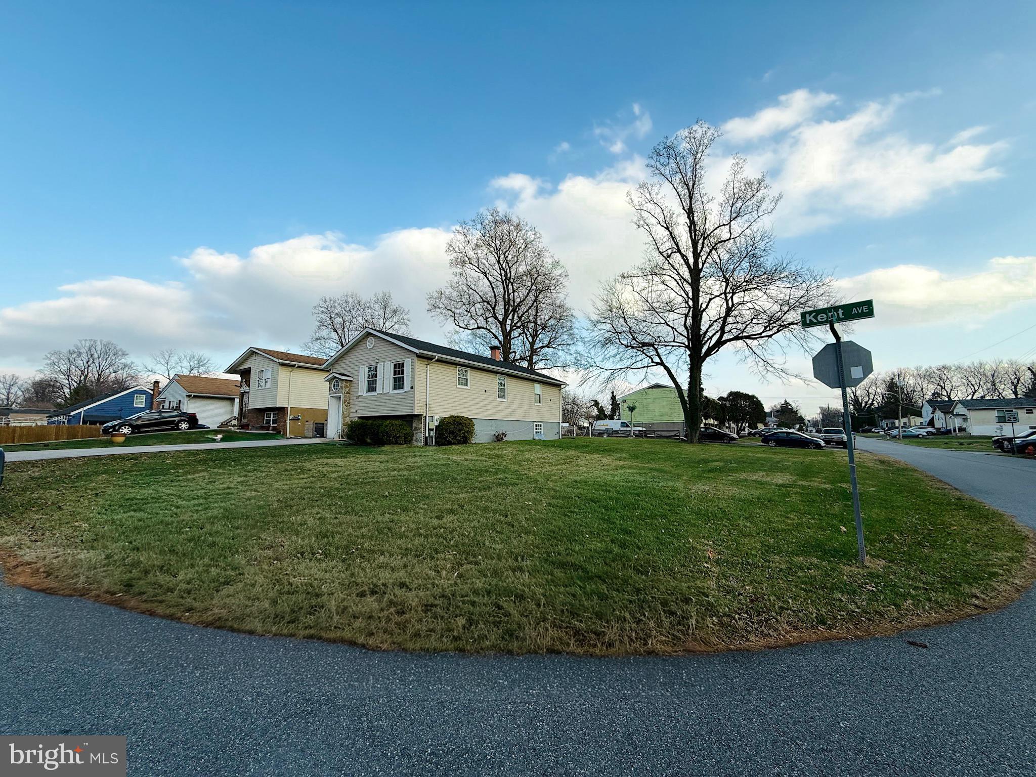 CATONSVILLE MANOR - Residential