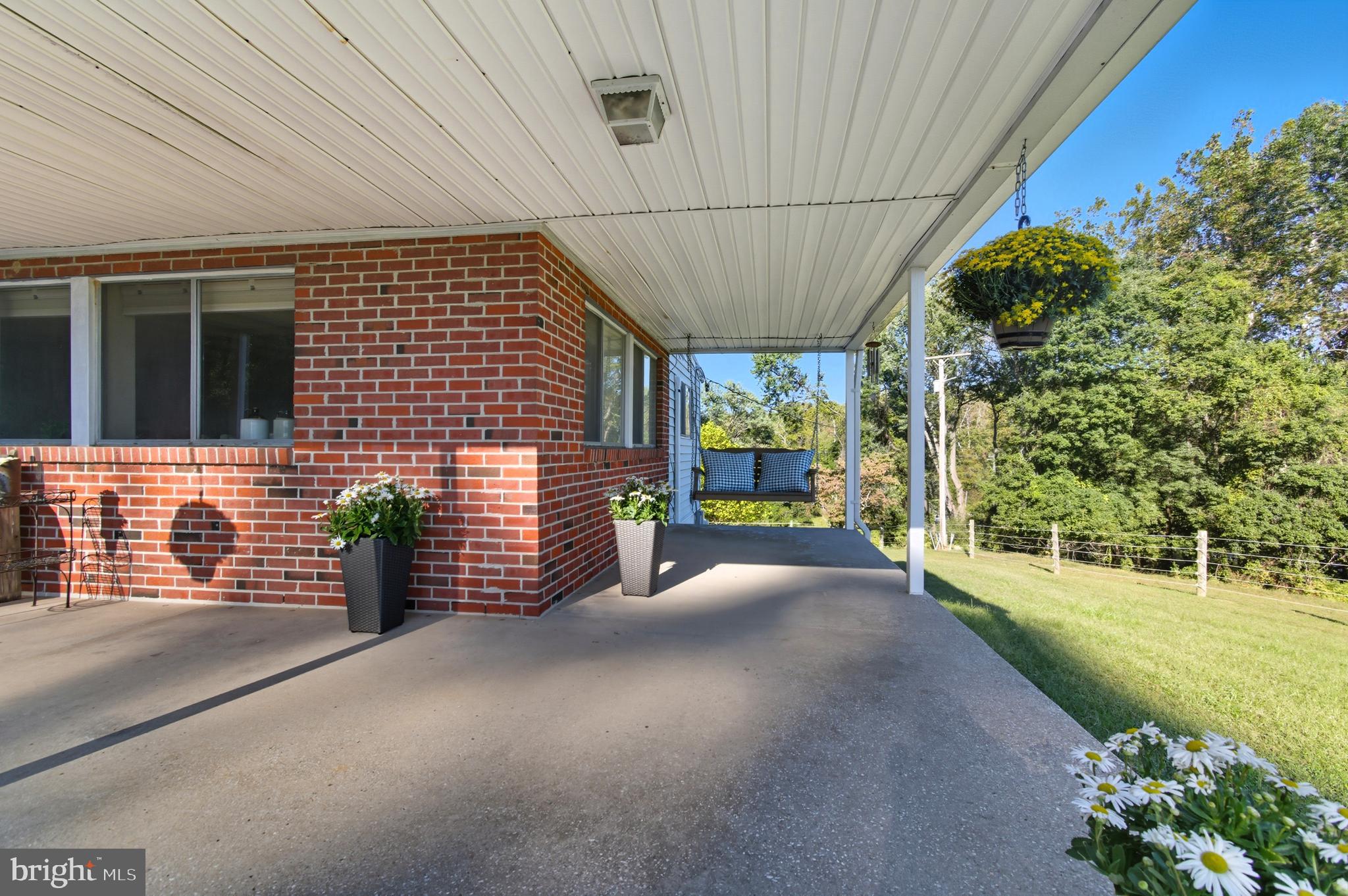 WEST FRIENDSHIP - Residential