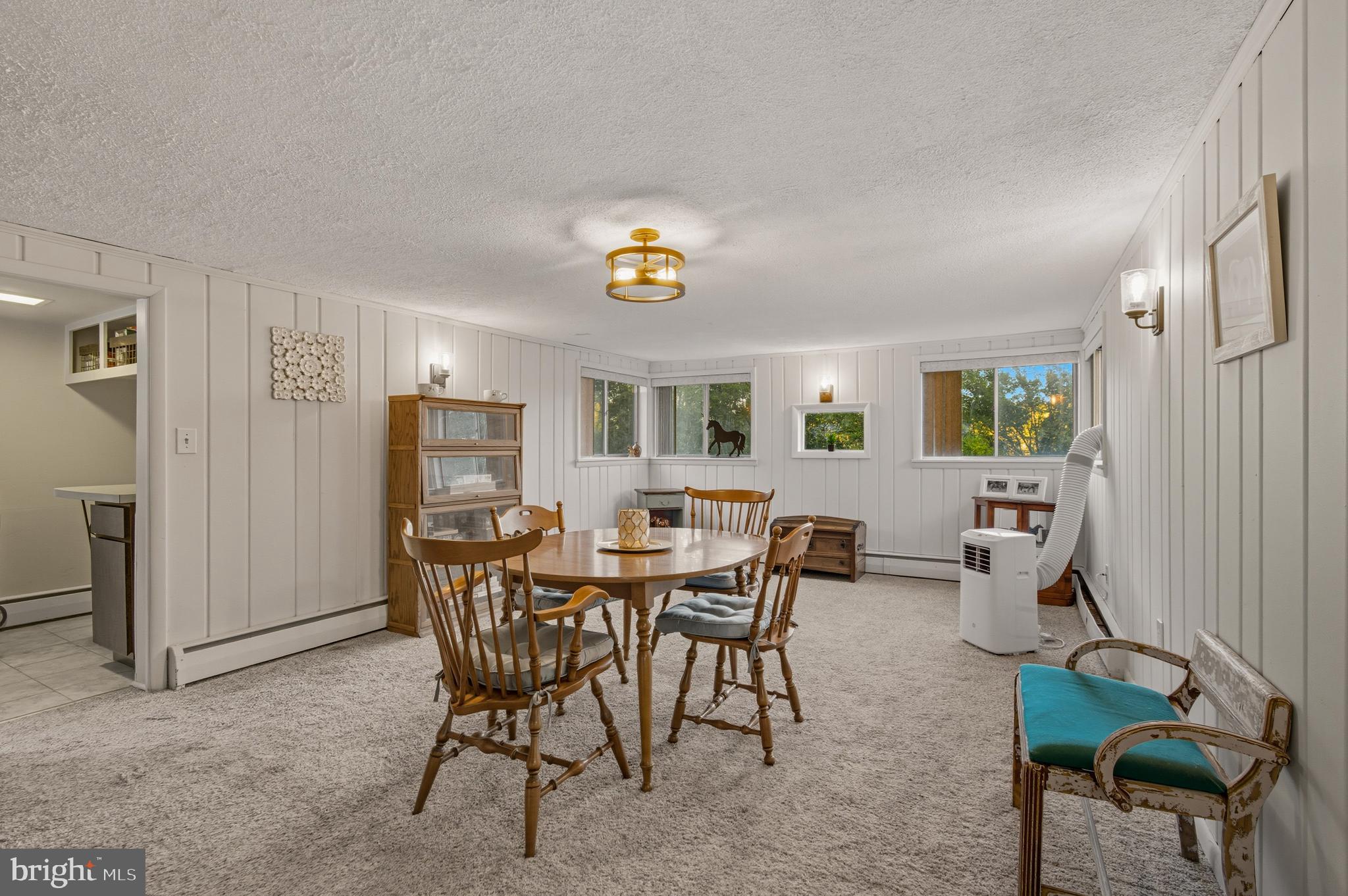 WEST FRIENDSHIP - Residential