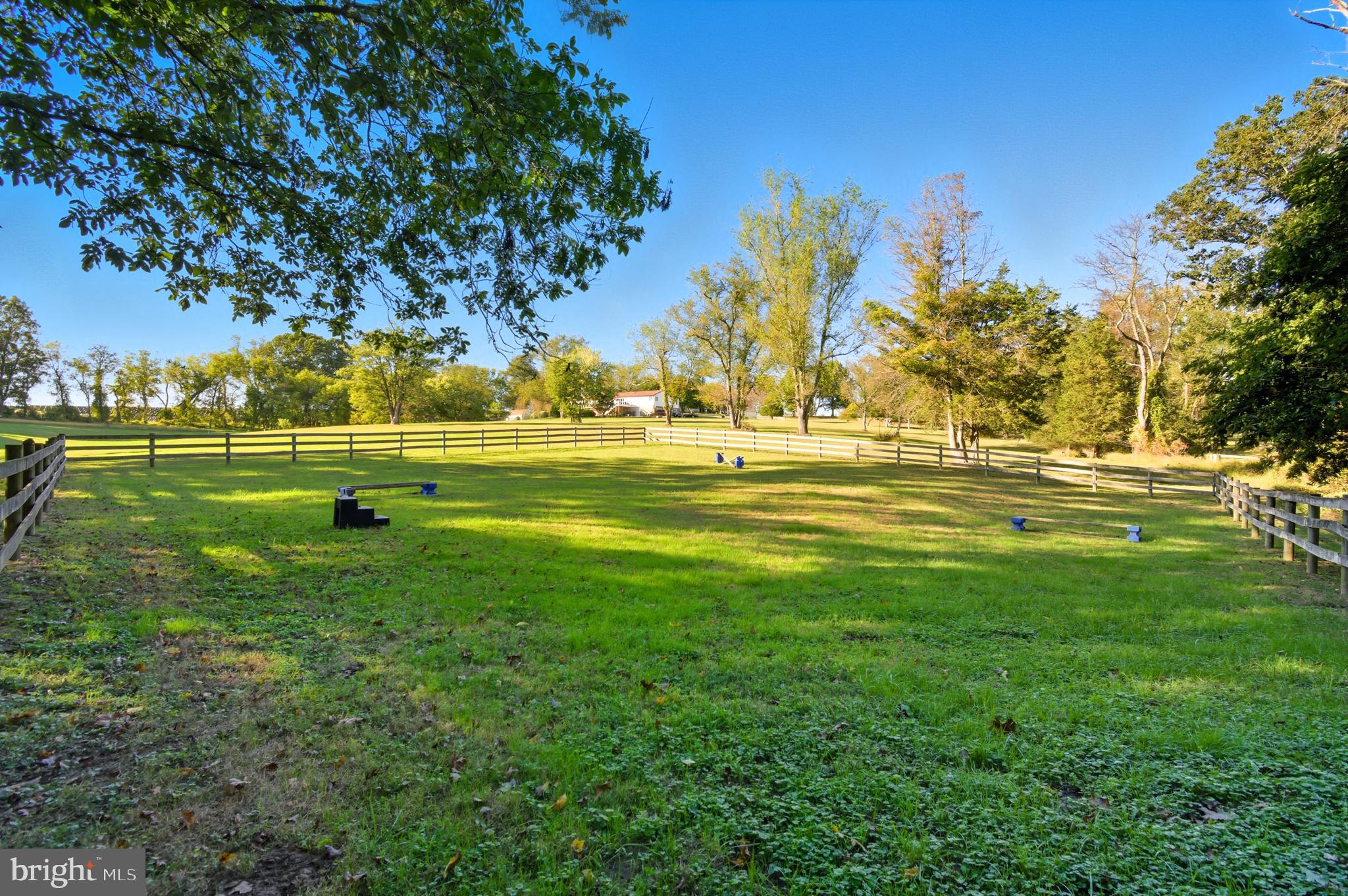 WEST FRIENDSHIP - Residential