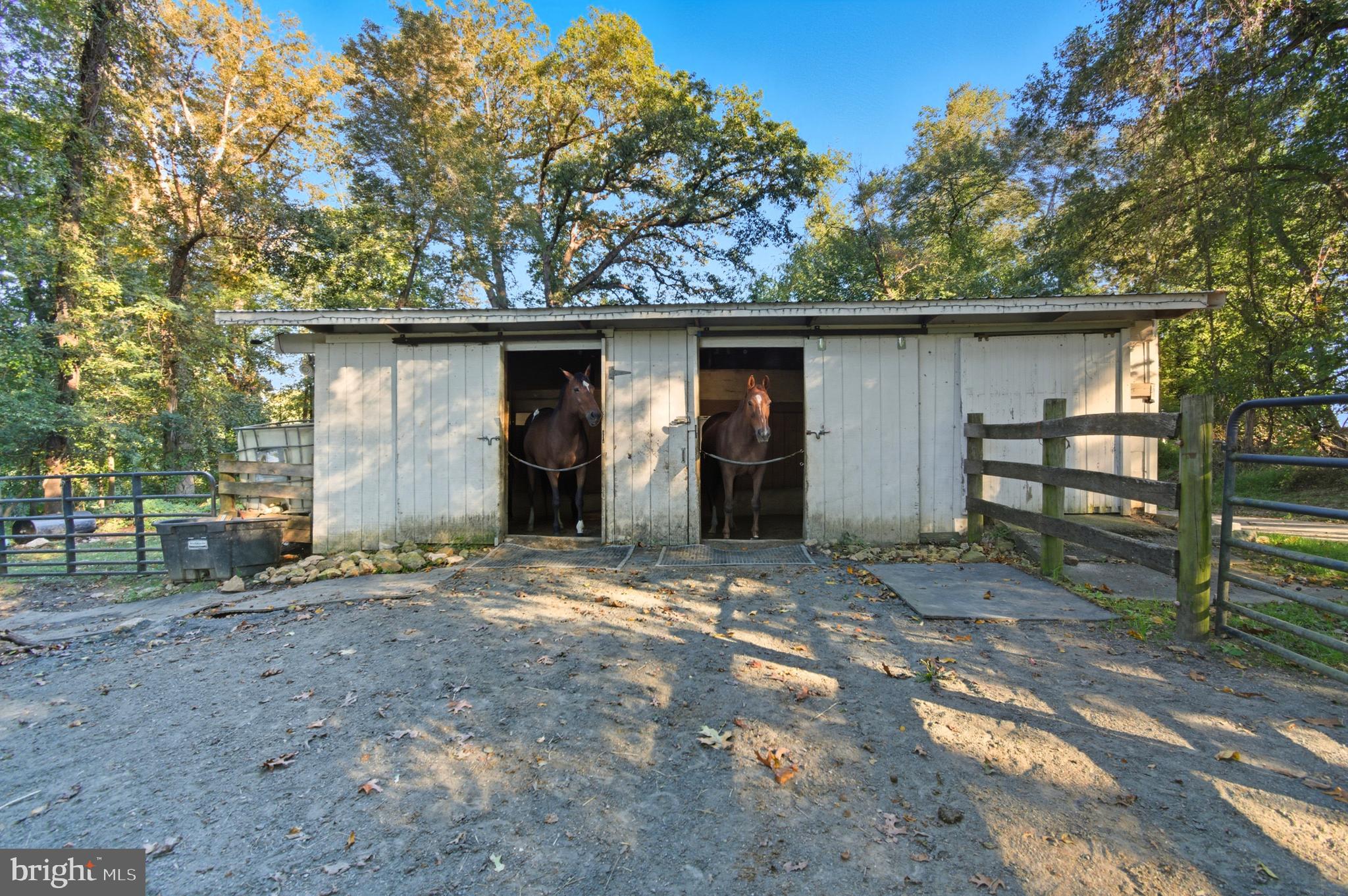 WEST FRIENDSHIP - Residential