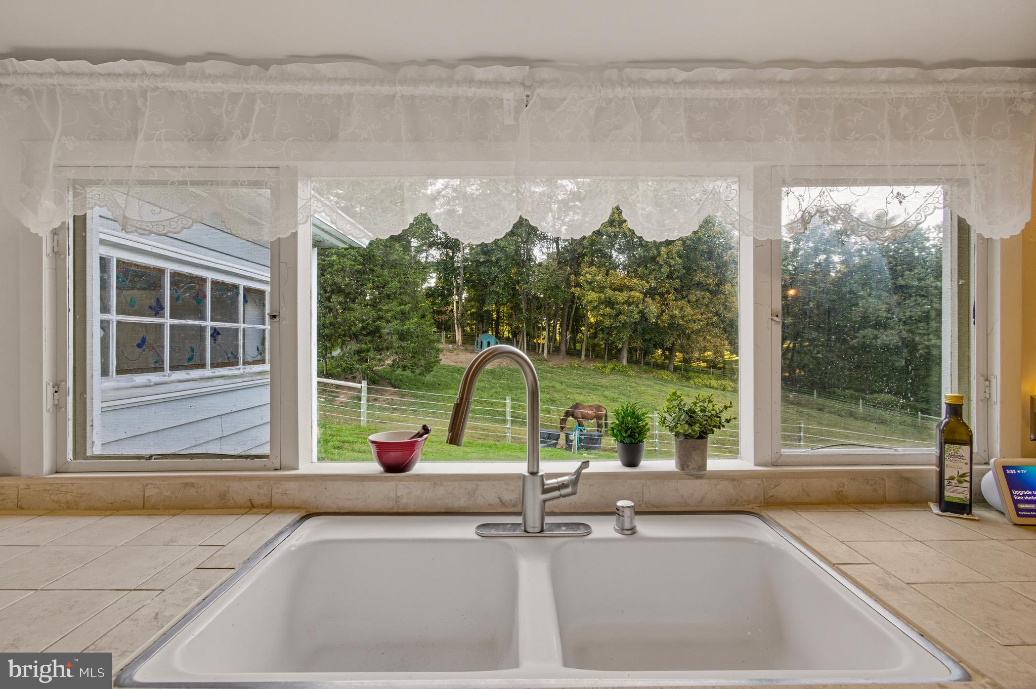 WEST FRIENDSHIP - Residential