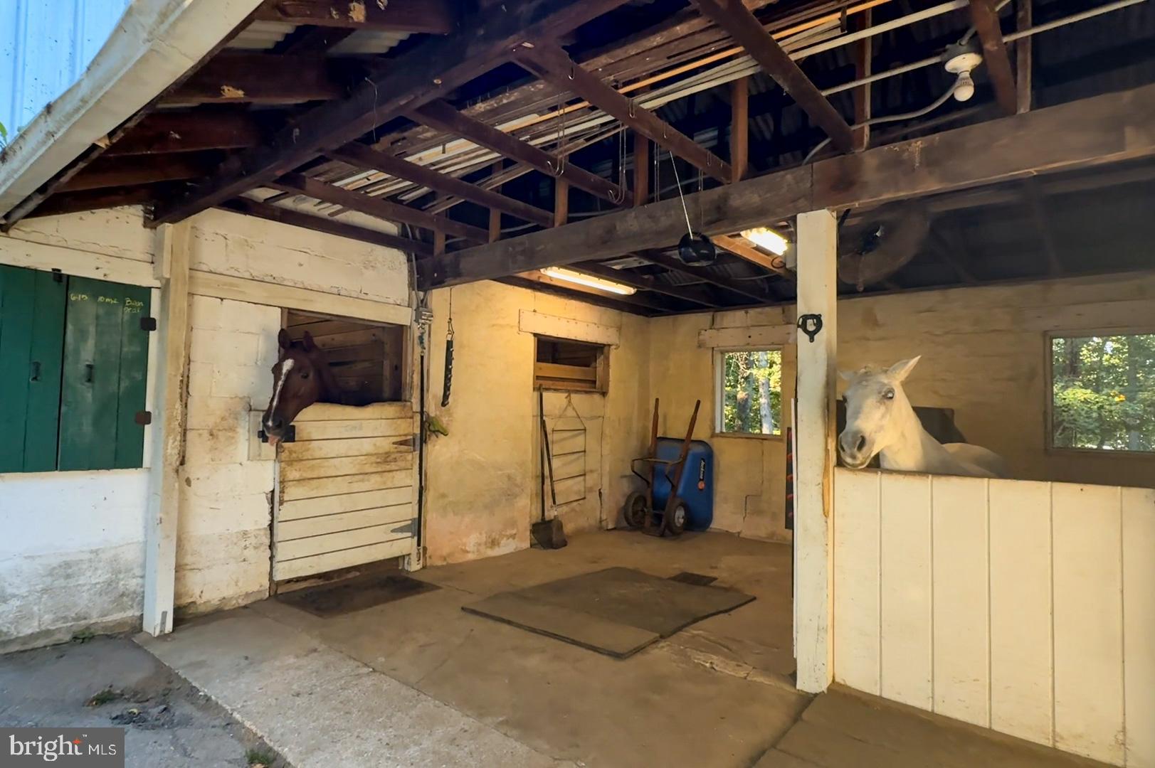 WEST FRIENDSHIP - Residential