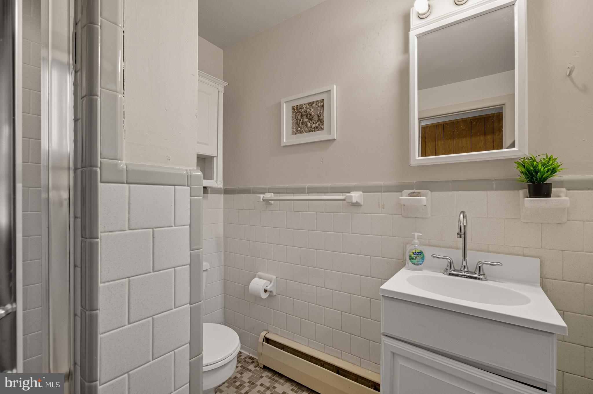 WEST FRIENDSHIP - Residential