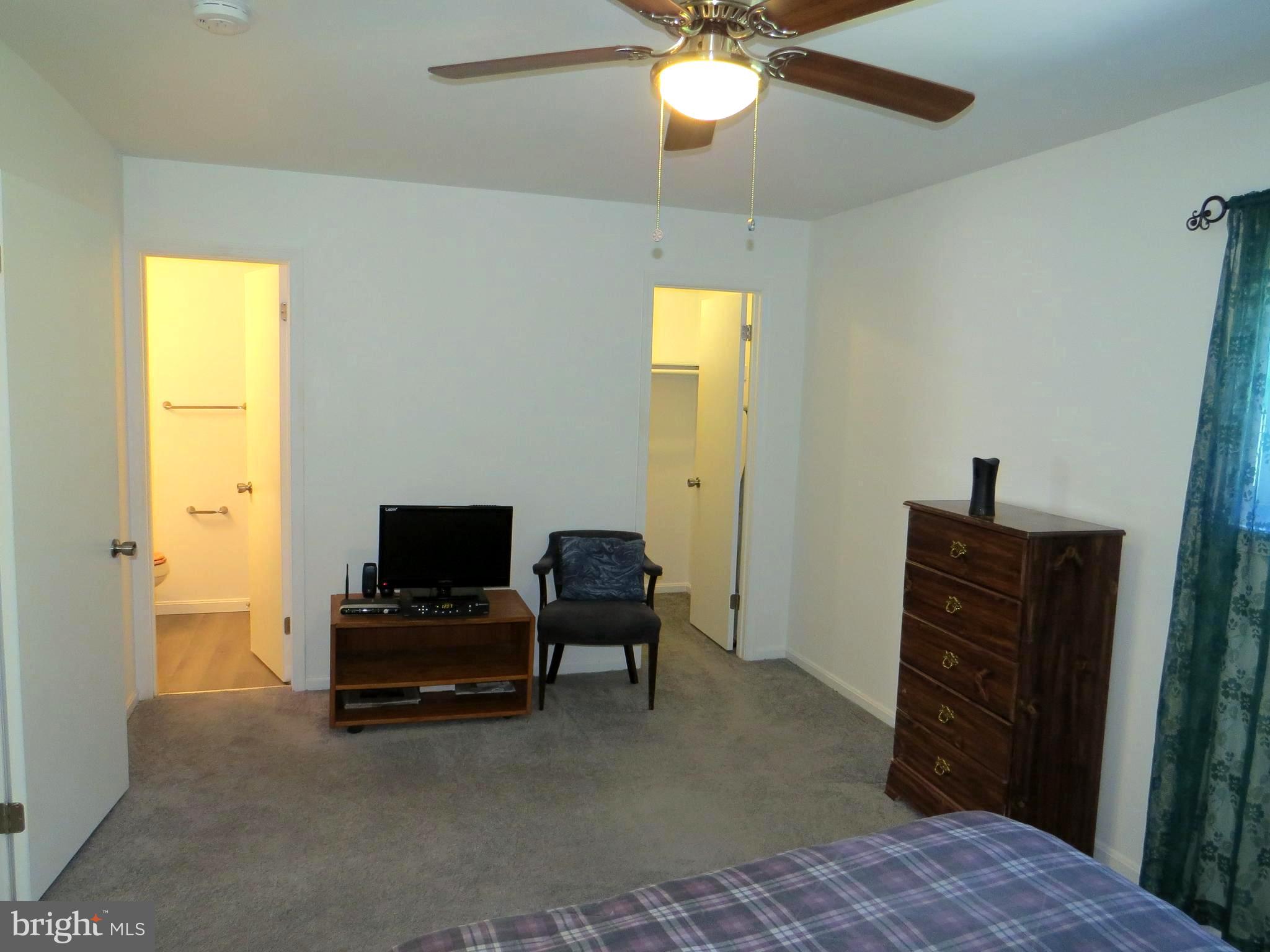 WILLOW HILLS - Residential