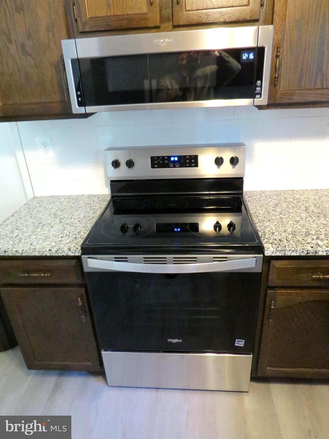 WILLOW HILLS - Residential