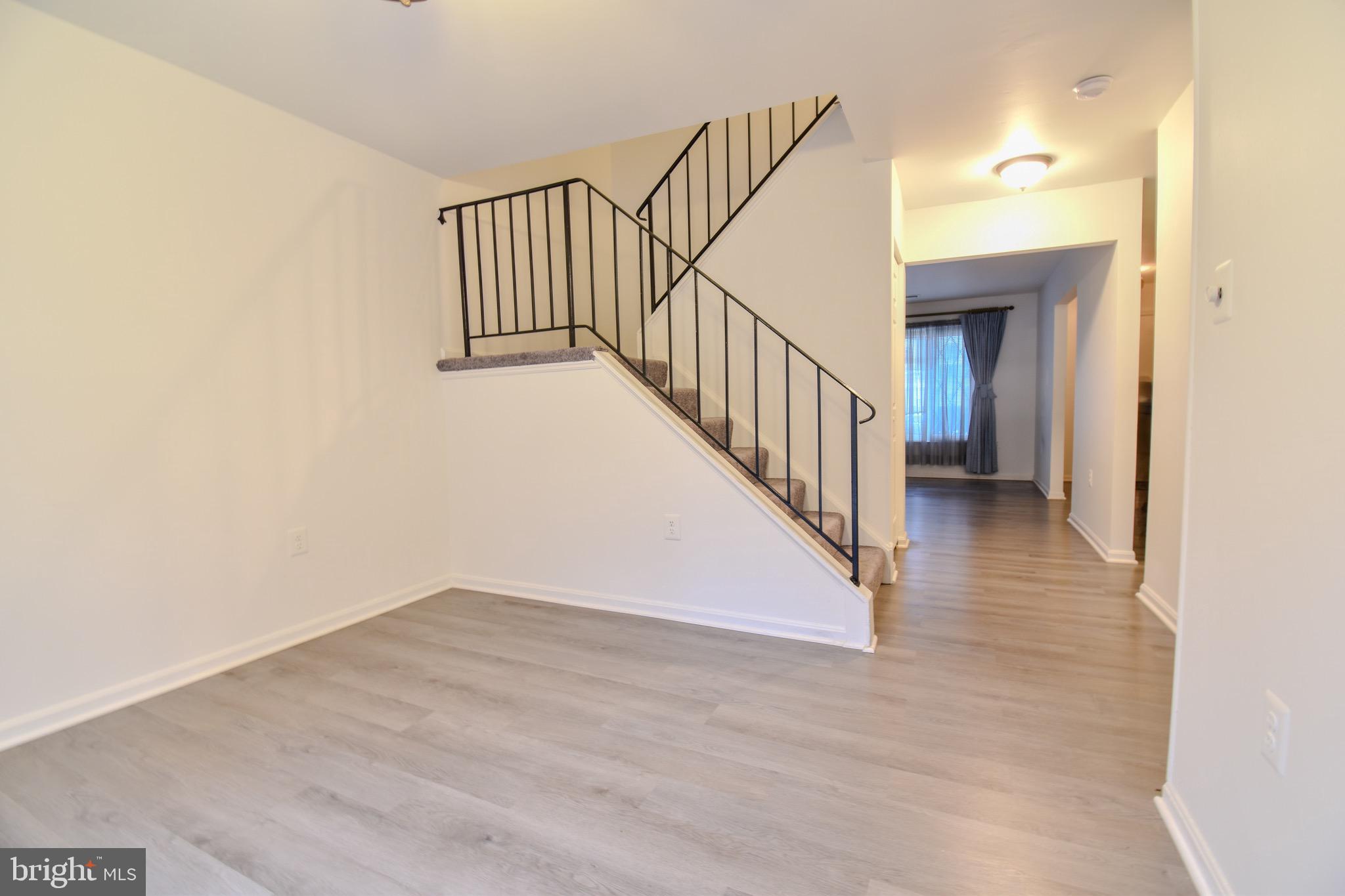 WILLOW HILLS - Residential