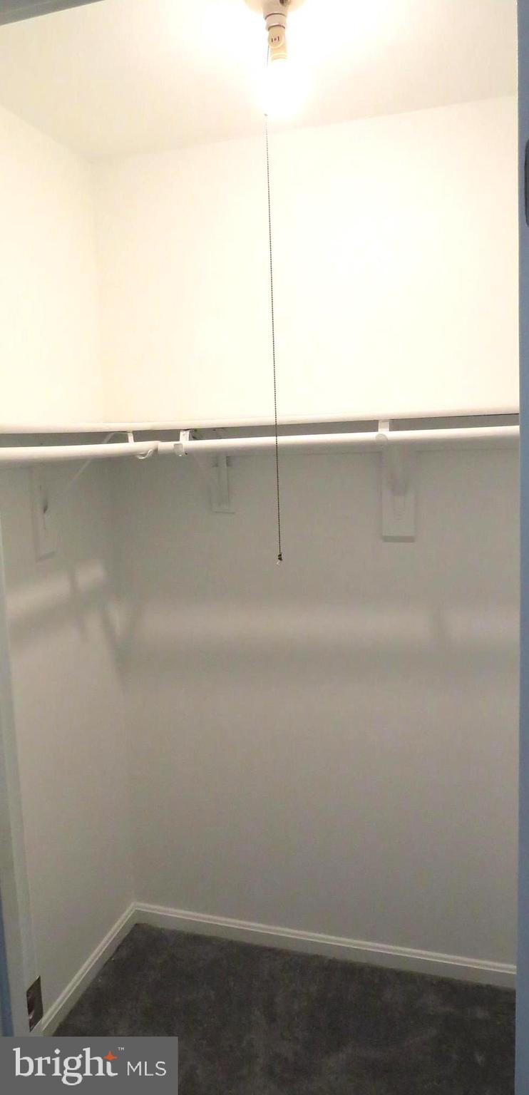 WILLOW HILLS - Residential