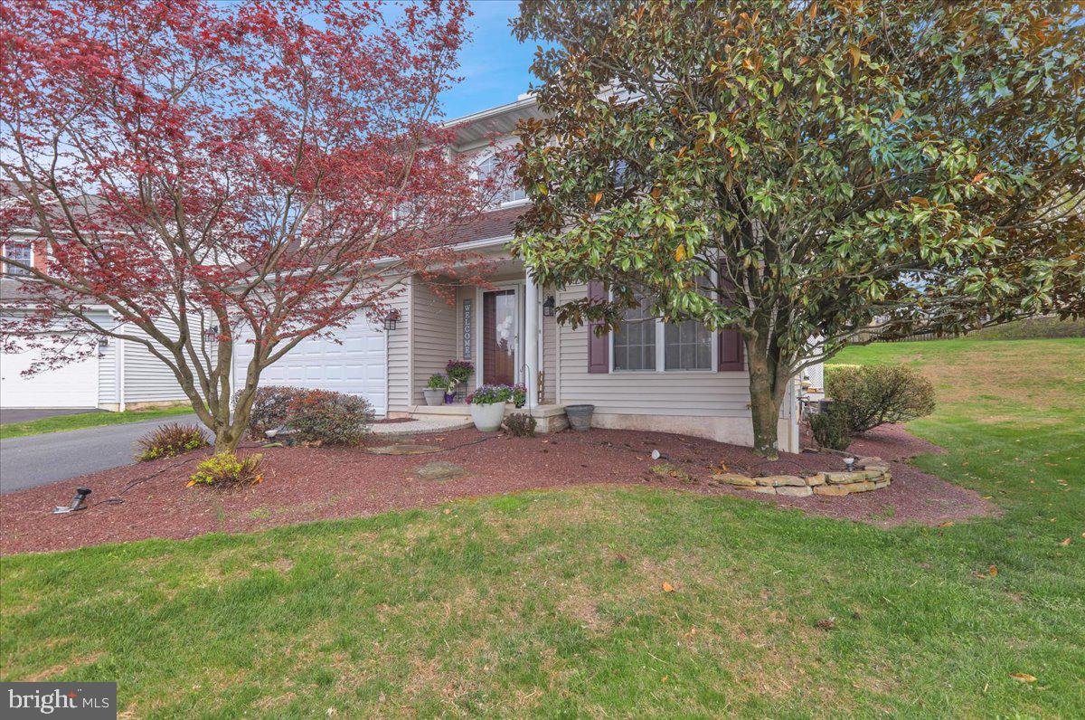 6 LAUREL WOODS DRIVE