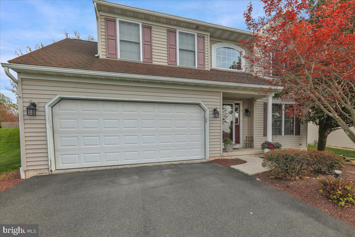 6 LAUREL WOODS DRIVE