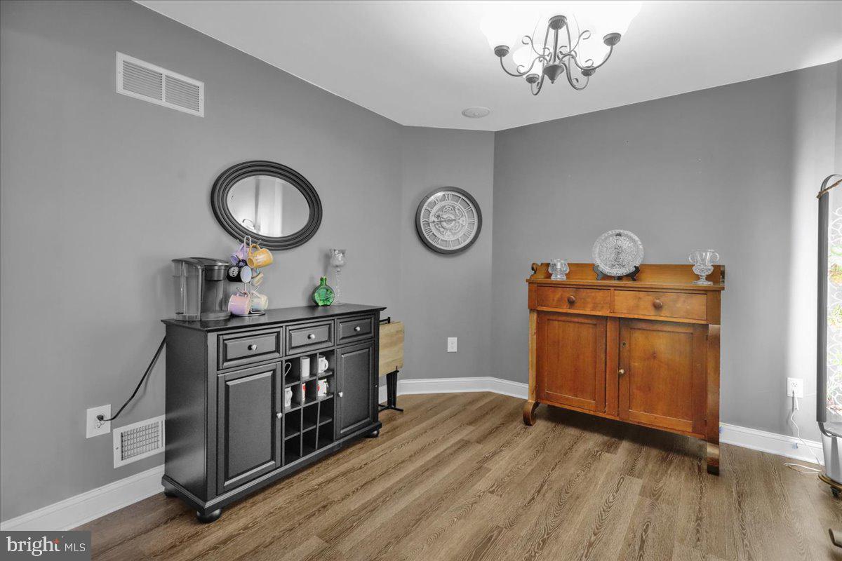 6 LAUREL WOODS DRIVE