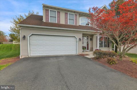 6 LAUREL WOODS DRIVE READING PA 19607