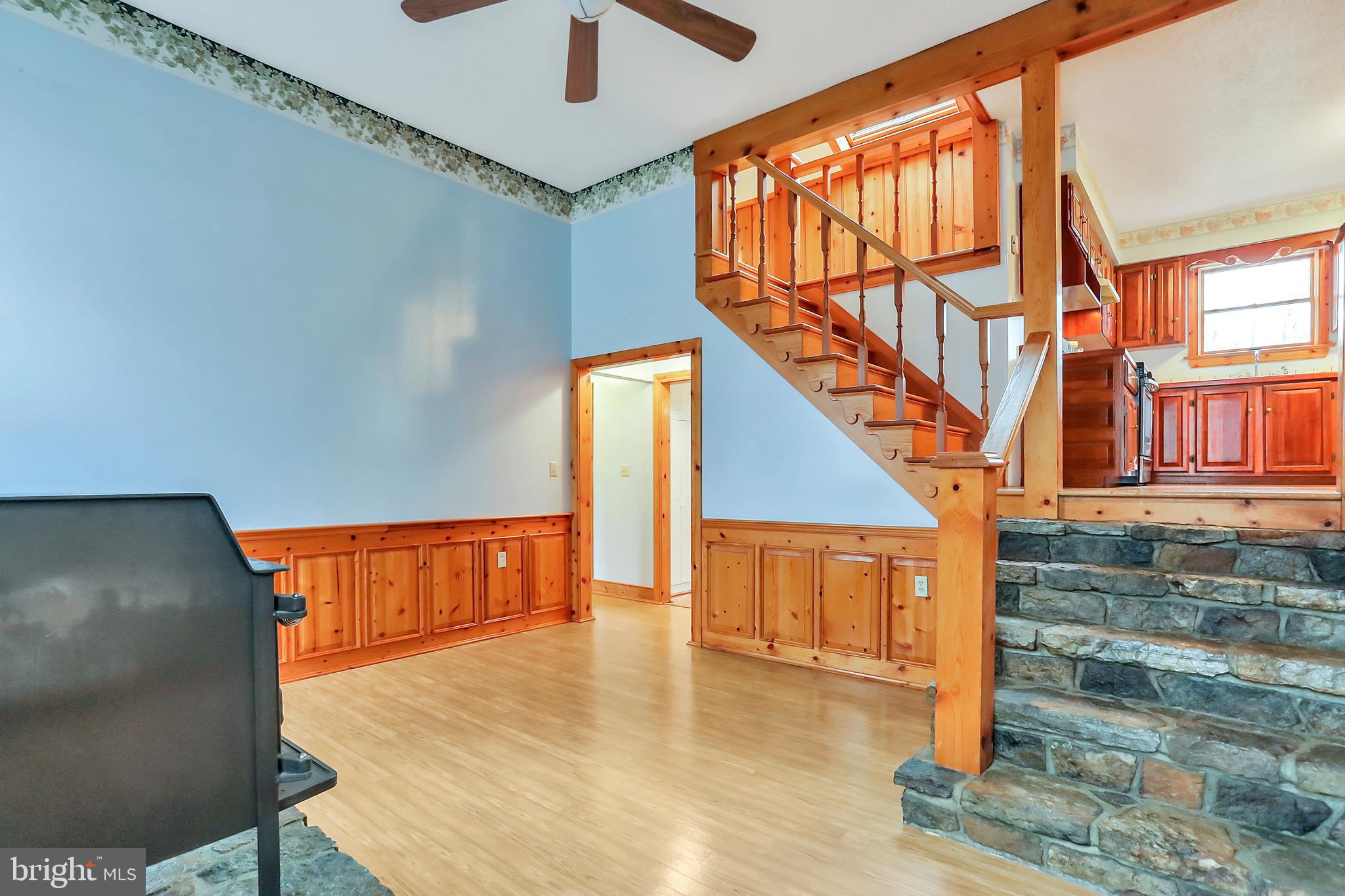 LAKEWOOD ACRES - Residential