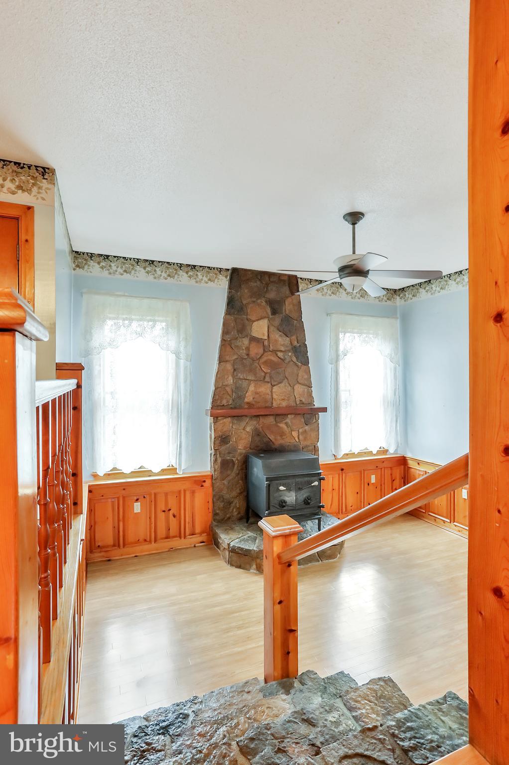 LAKEWOOD ACRES - Residential