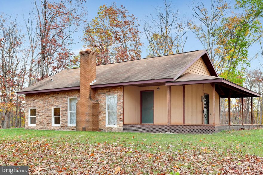 This great home would be perfect full or part-time.  It has a very rustic feel but expertly crafted.  Contemporary floor plan, multi level. This home is much bigger than it looks fromt the outside.  You won't be disappointed.  Very nice neighborhood where hunting is allowed.