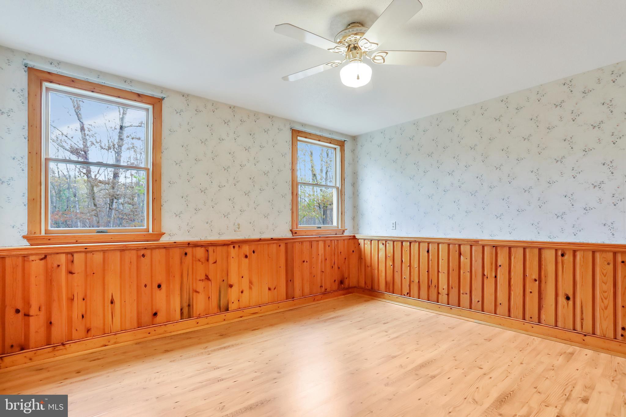 LAKEWOOD ACRES - Residential