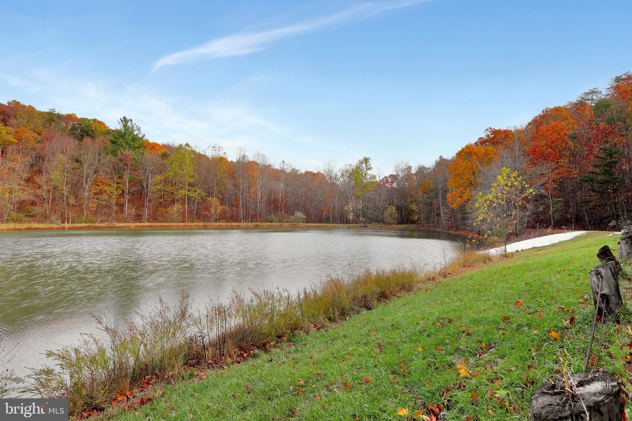 LAKEWOOD ACRES - Residential