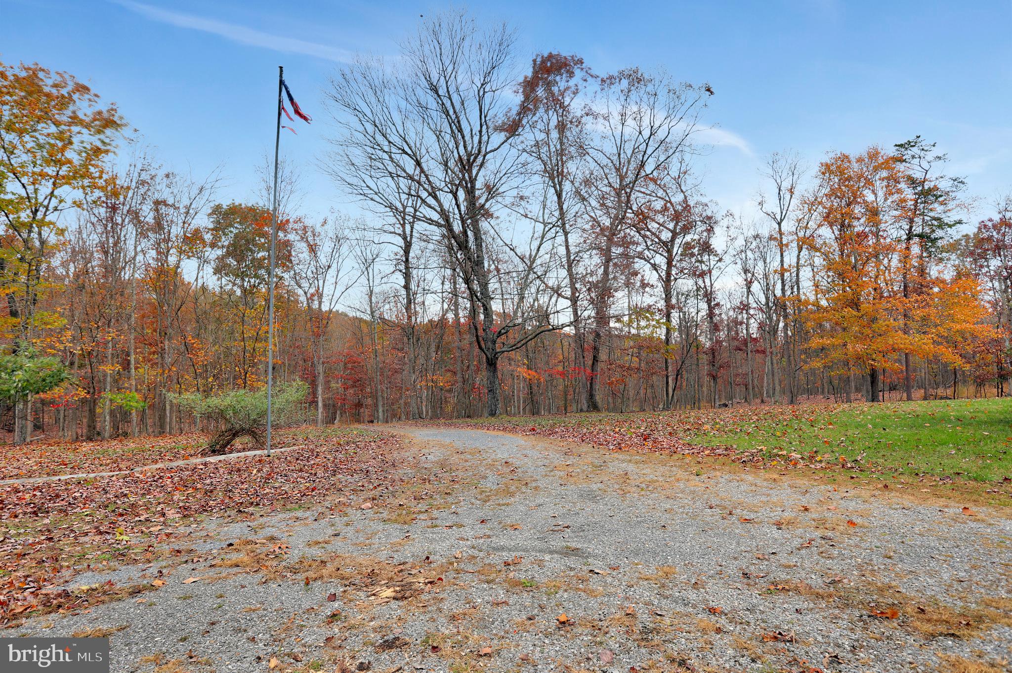 LAKEWOOD ACRES - Residential