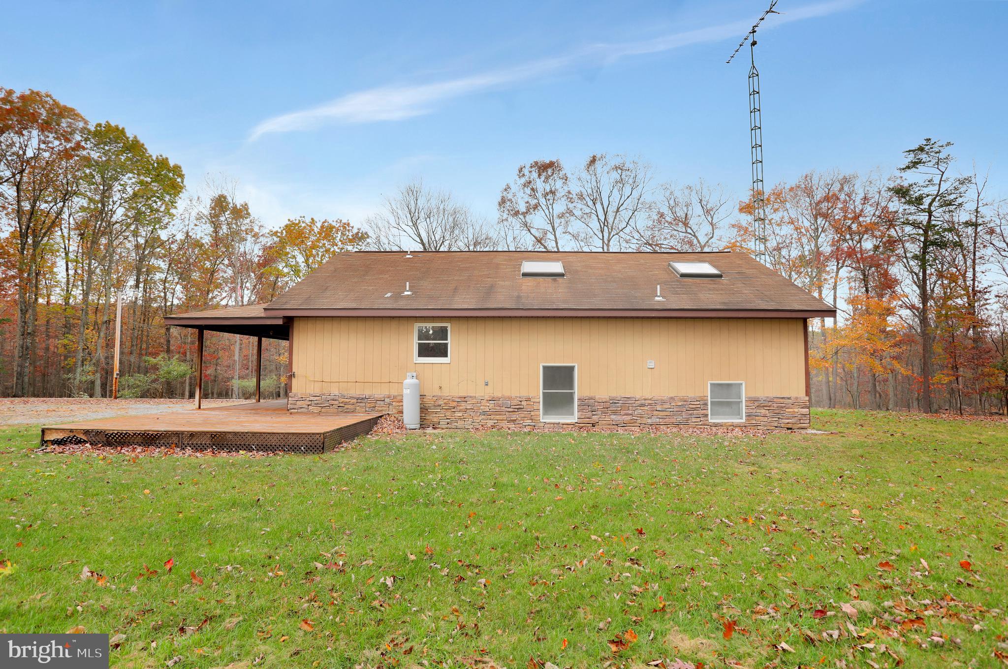 LAKEWOOD ACRES - Residential