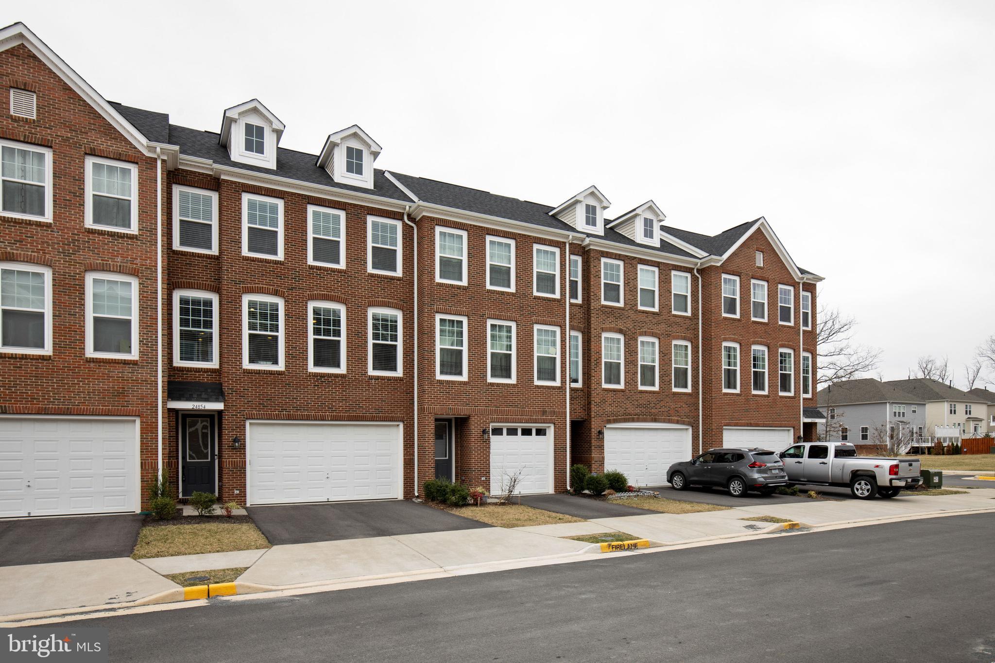 EASTVIEW AT STONE RIDGE - Residential