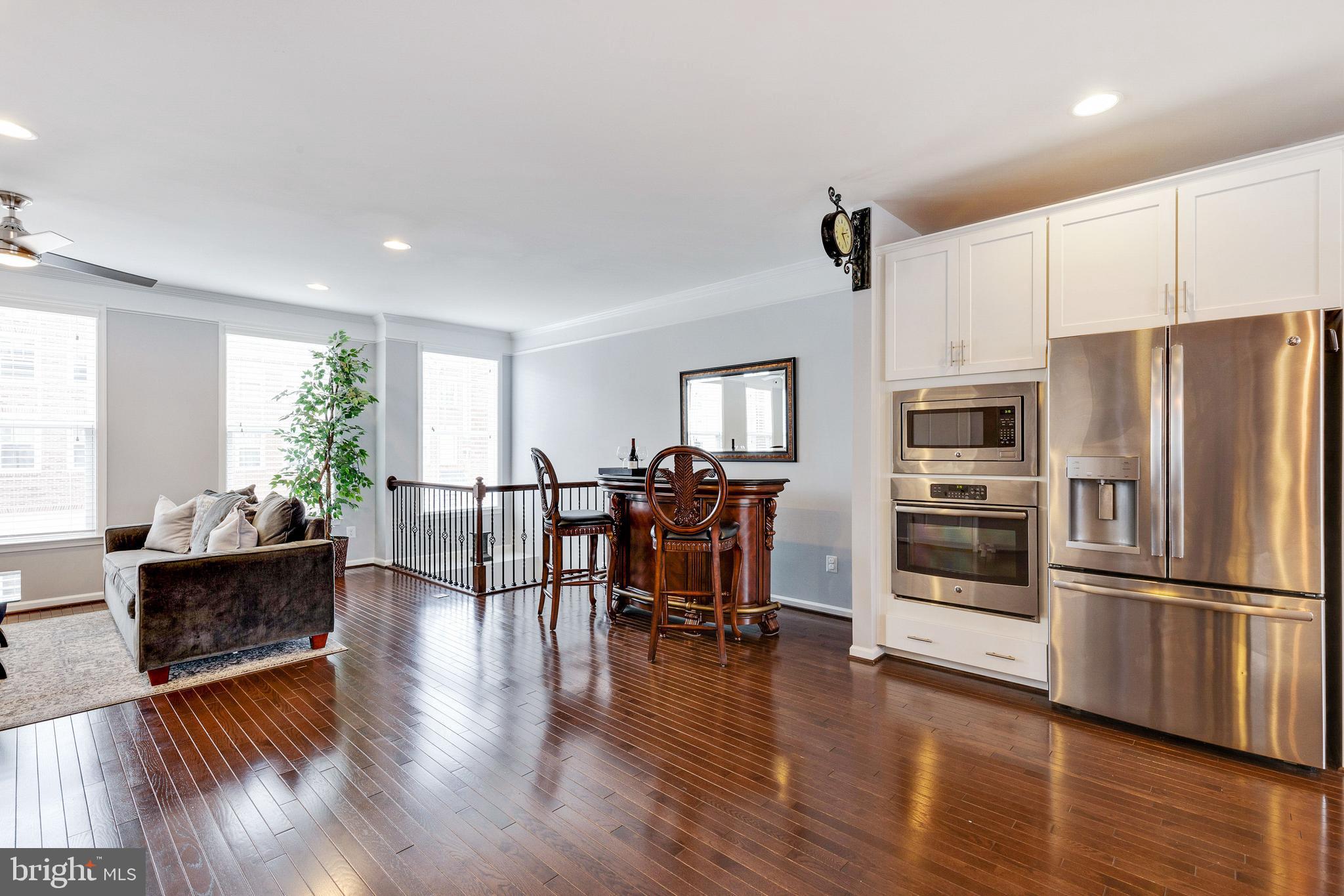 EASTVIEW AT STONE RIDGE - Residential