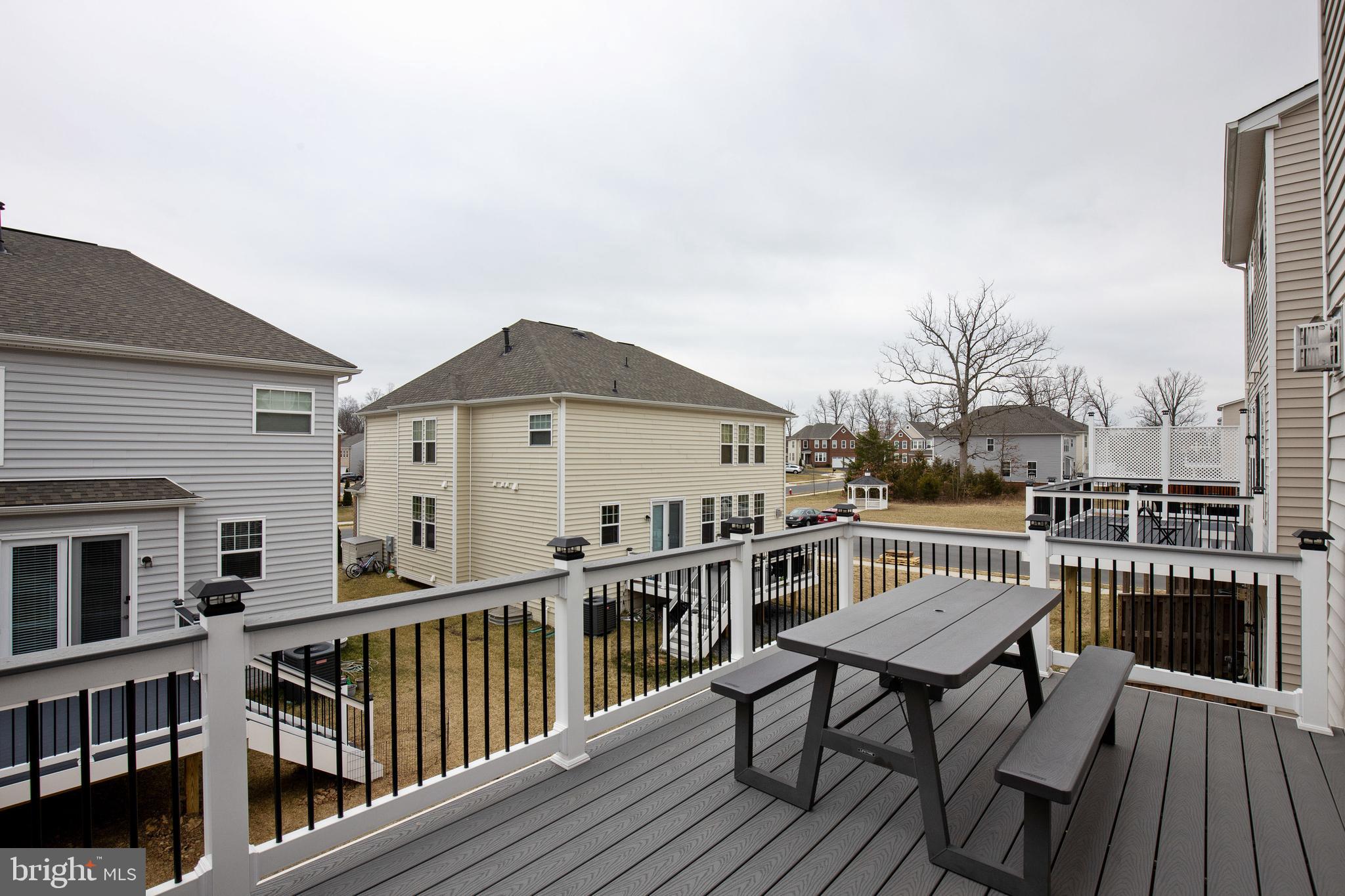 EASTVIEW AT STONE RIDGE - Residential