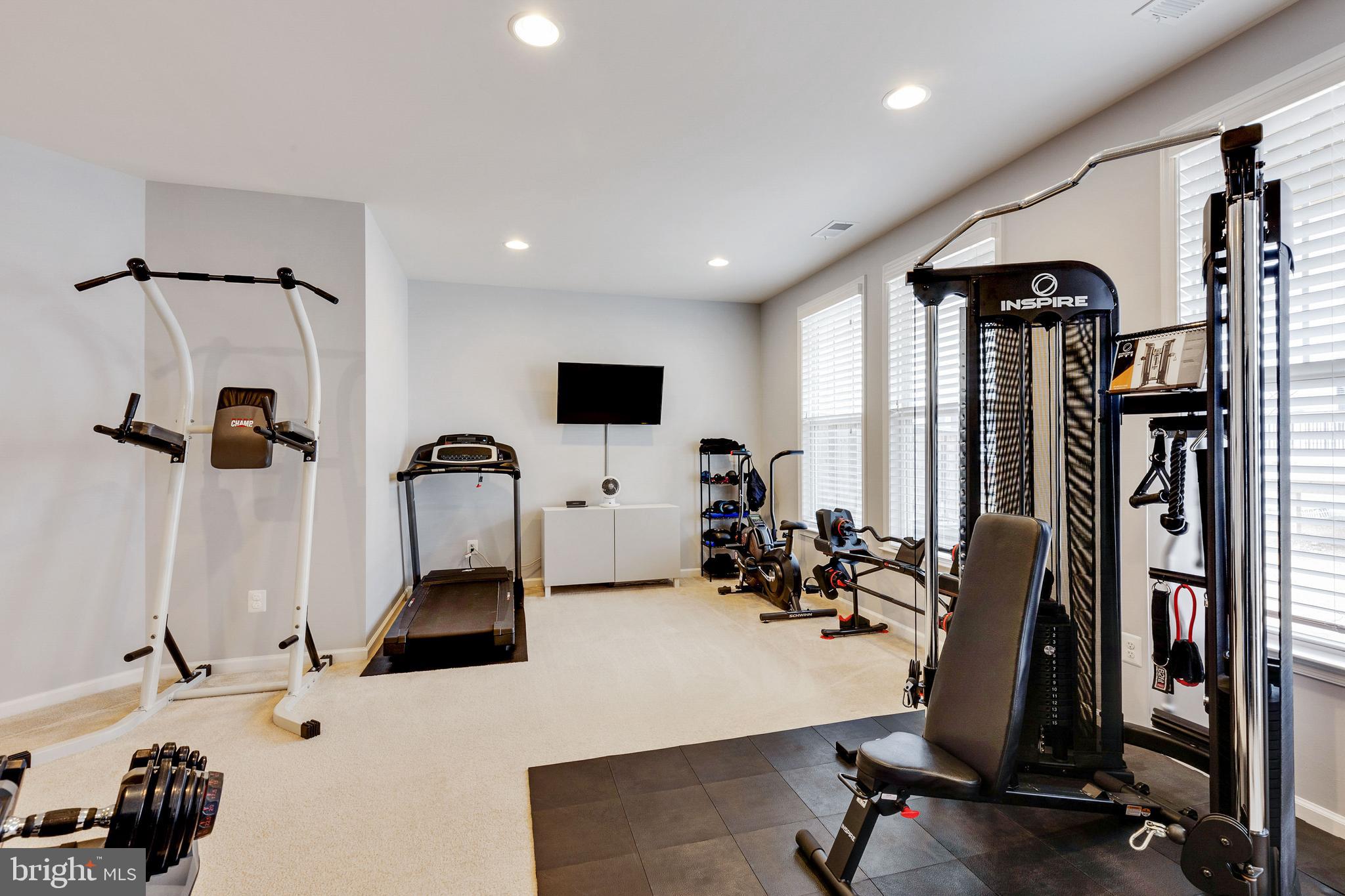 EASTVIEW AT STONE RIDGE - Residential