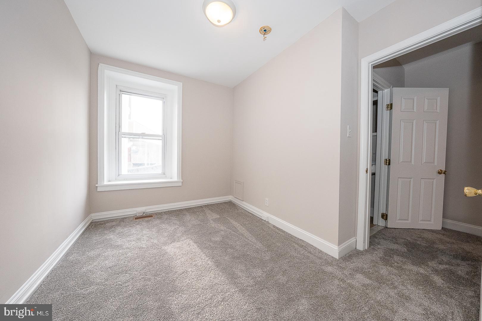 MANAYUNK - Residential