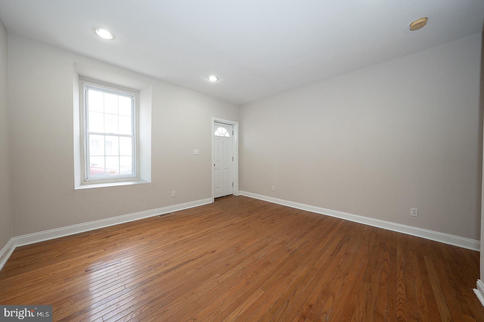 MANAYUNK - Residential