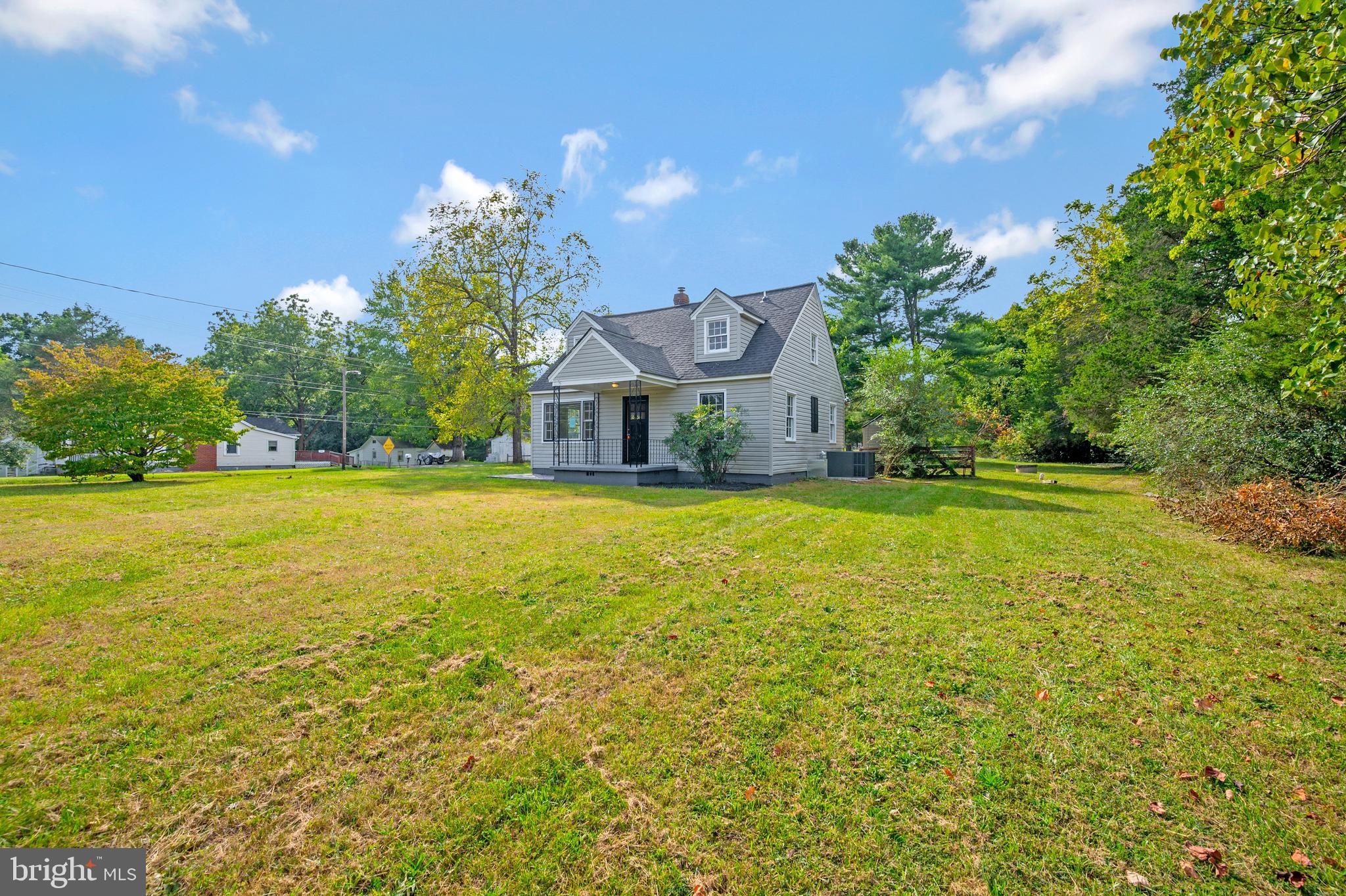 LOUISA - Residential