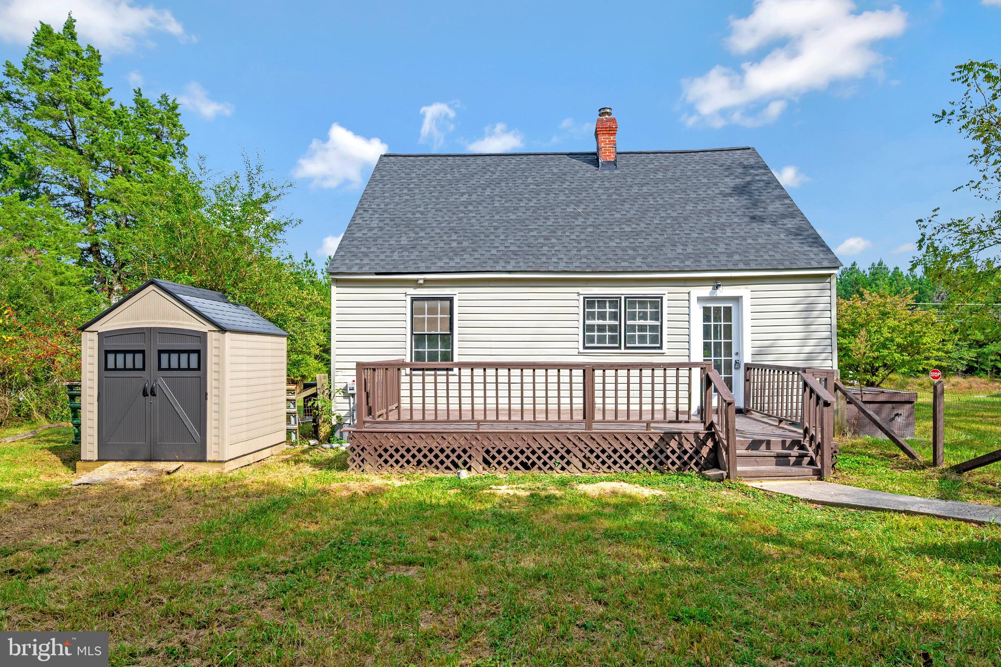 LOUISA - Residential