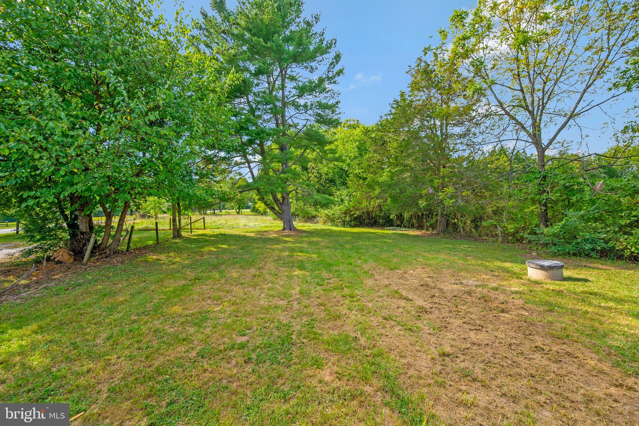 LOUISA - Residential