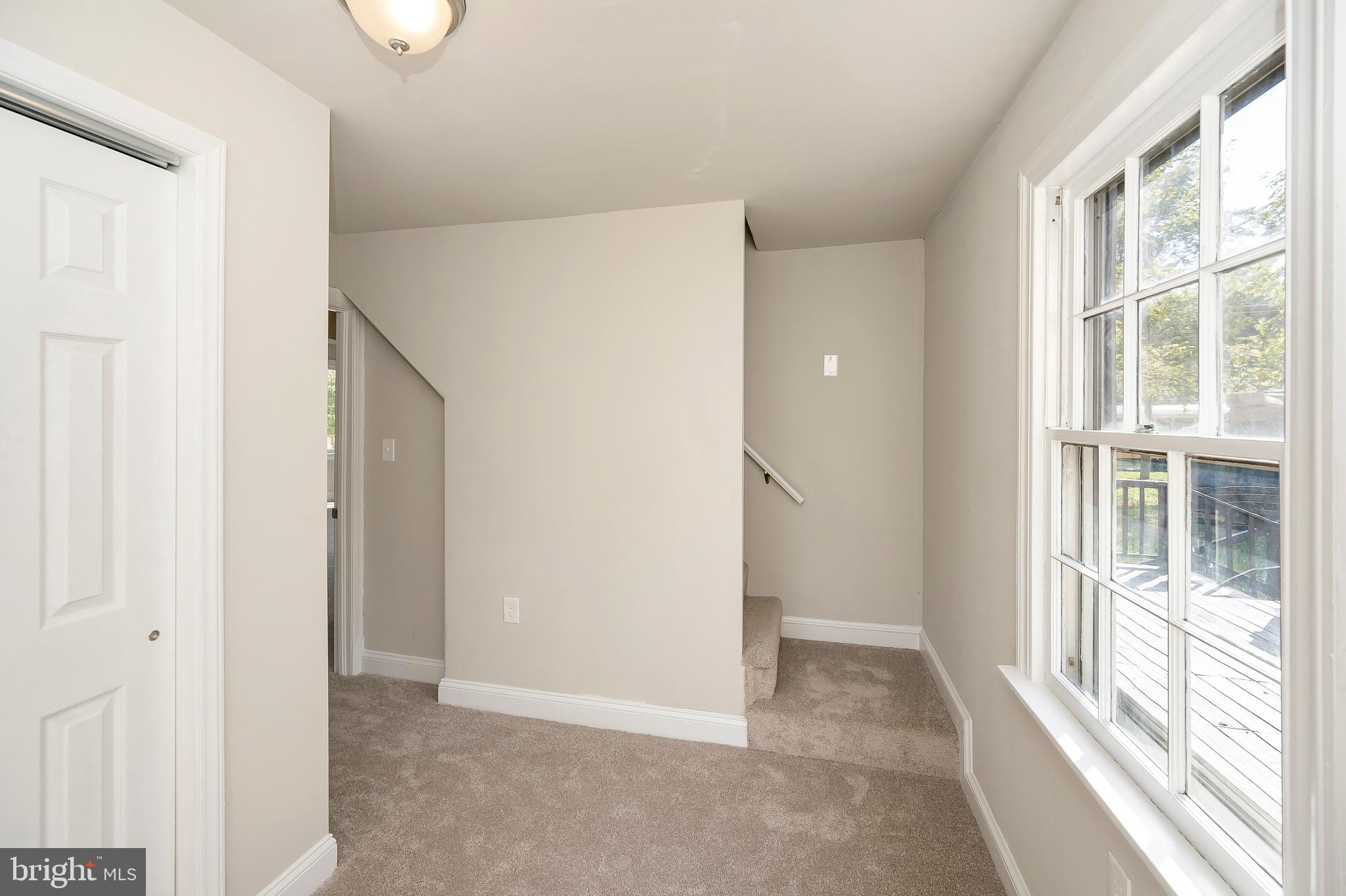 LOUISA - Residential