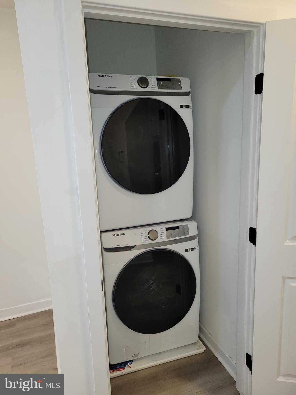 LOWER MOYAMENSING - Residential Lease