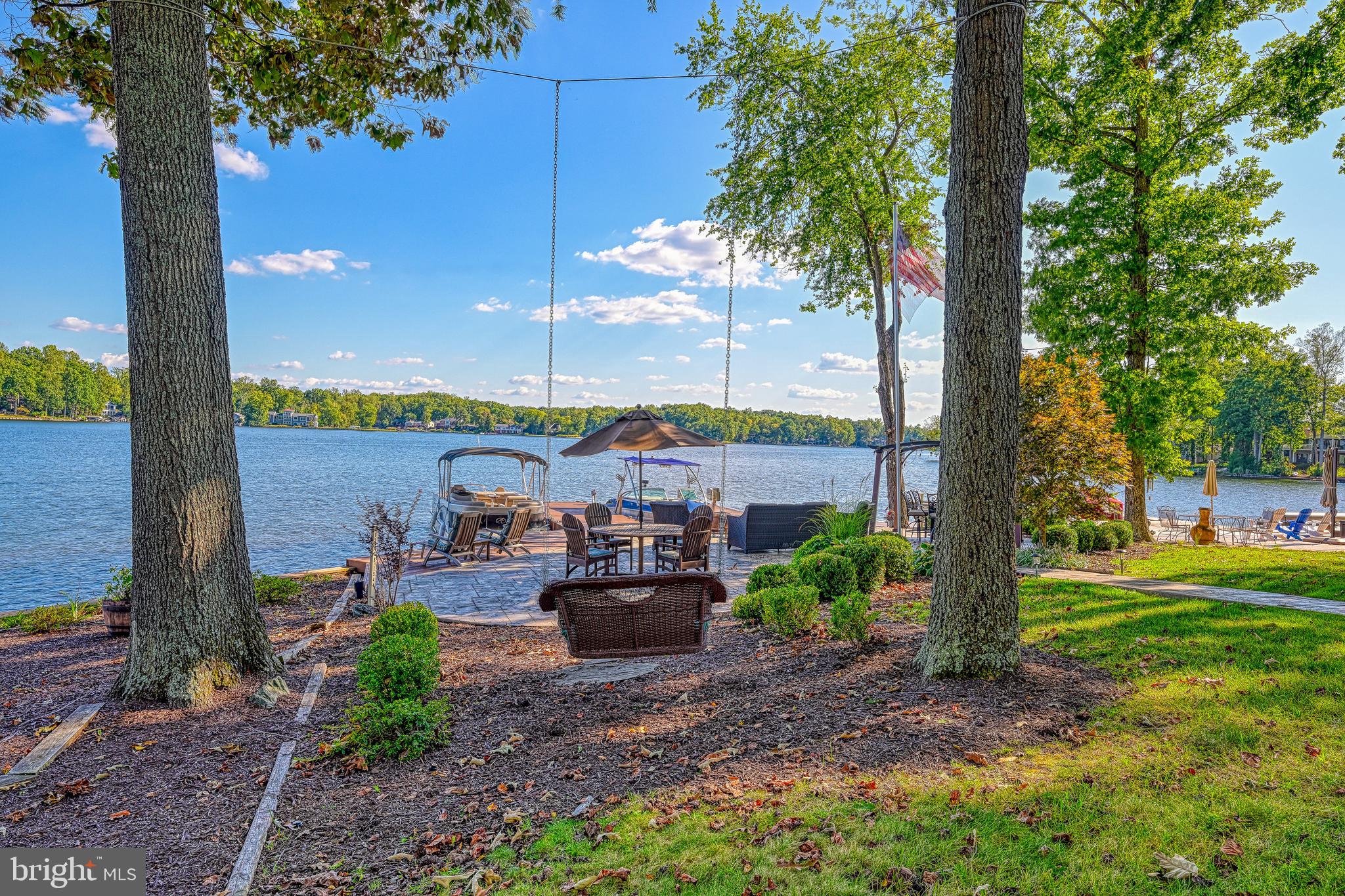 LAKE OF THE WOODS - Residential