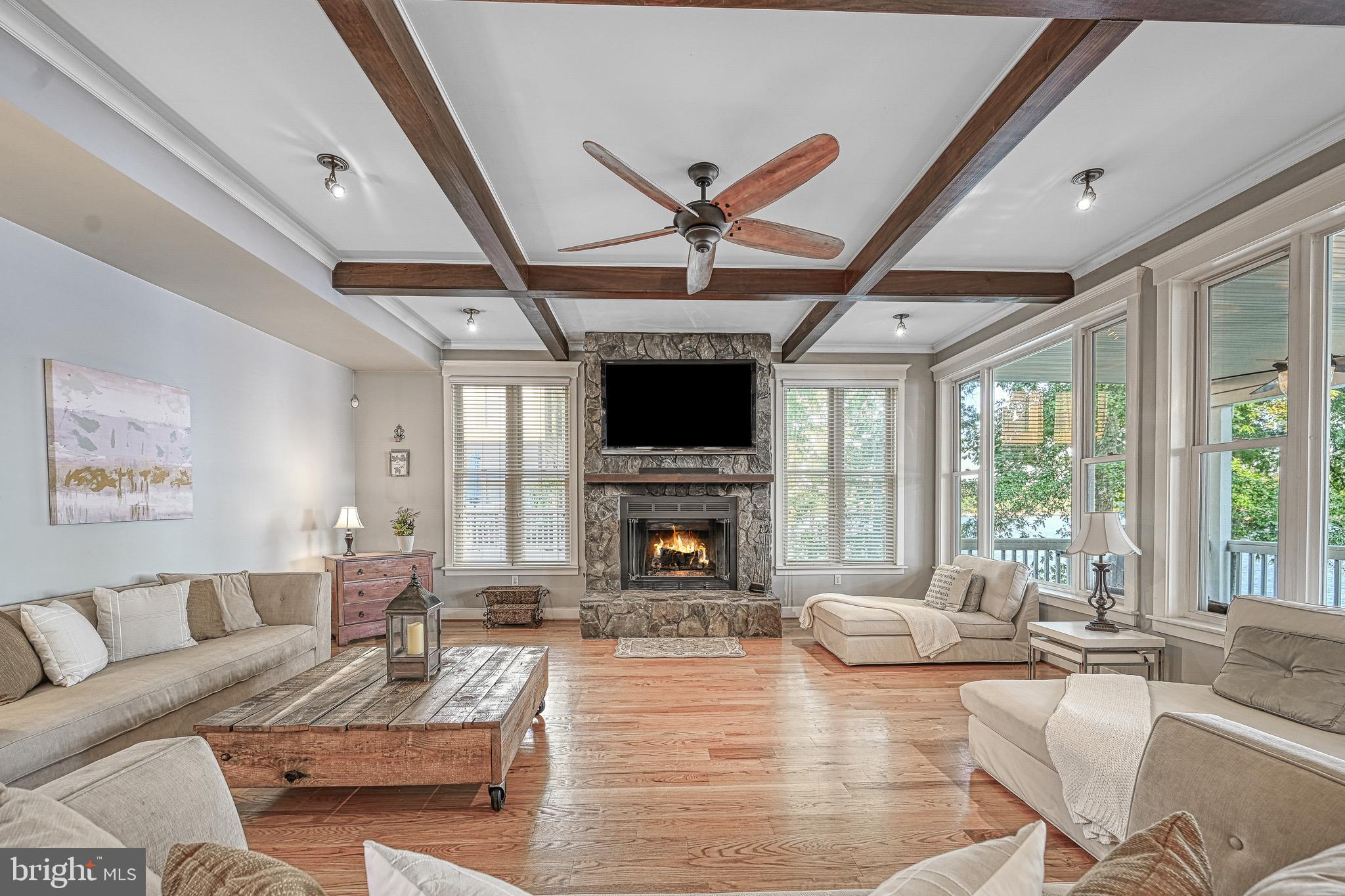 LAKE OF THE WOODS - Residential