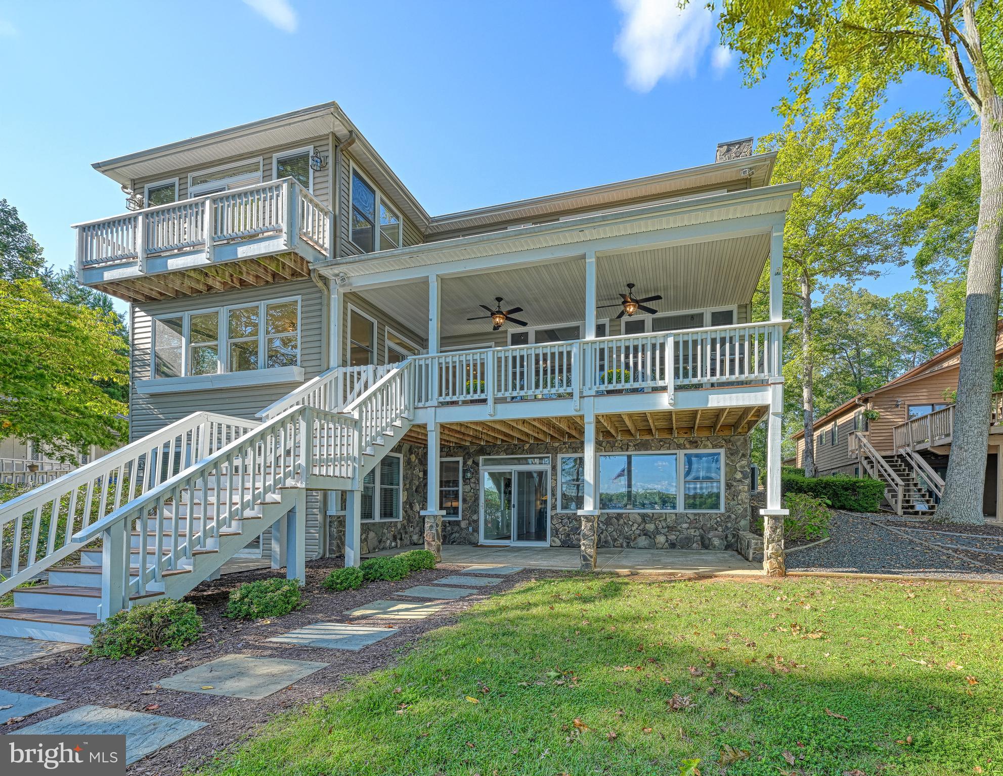 LAKE OF THE WOODS - Residential