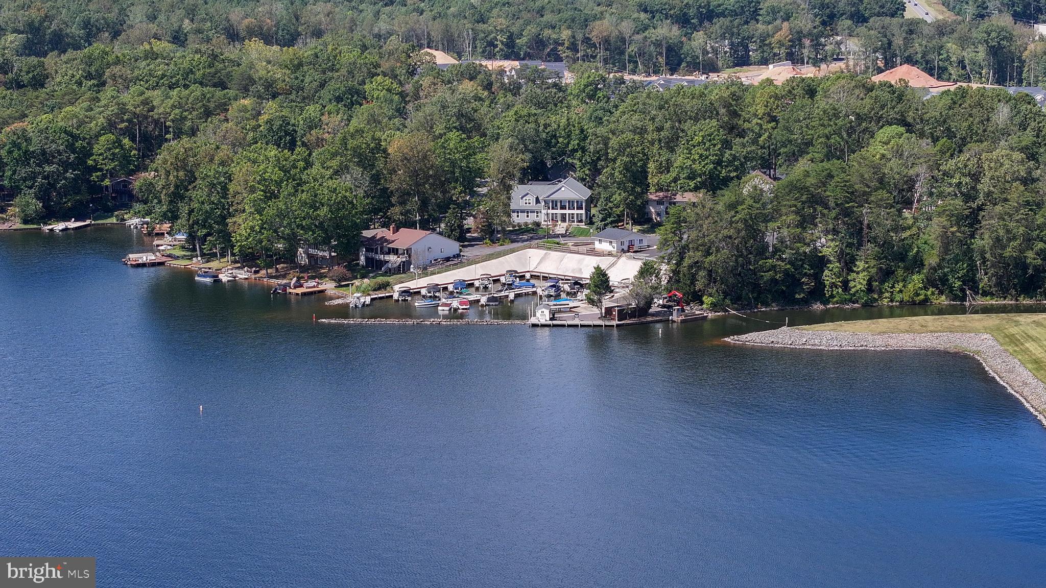 LAKE OF THE WOODS - Residential