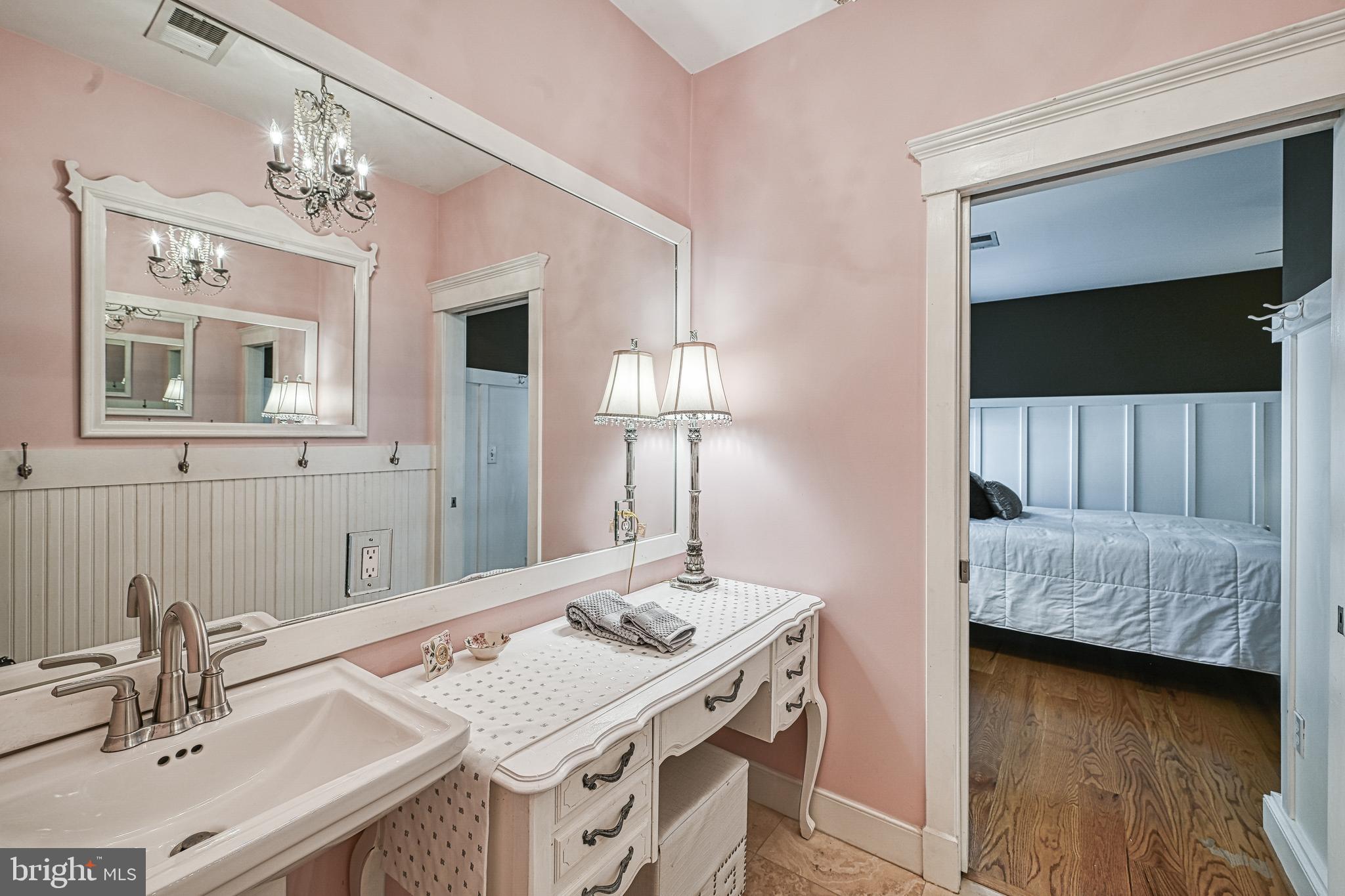 LAKE OF THE WOODS - Residential