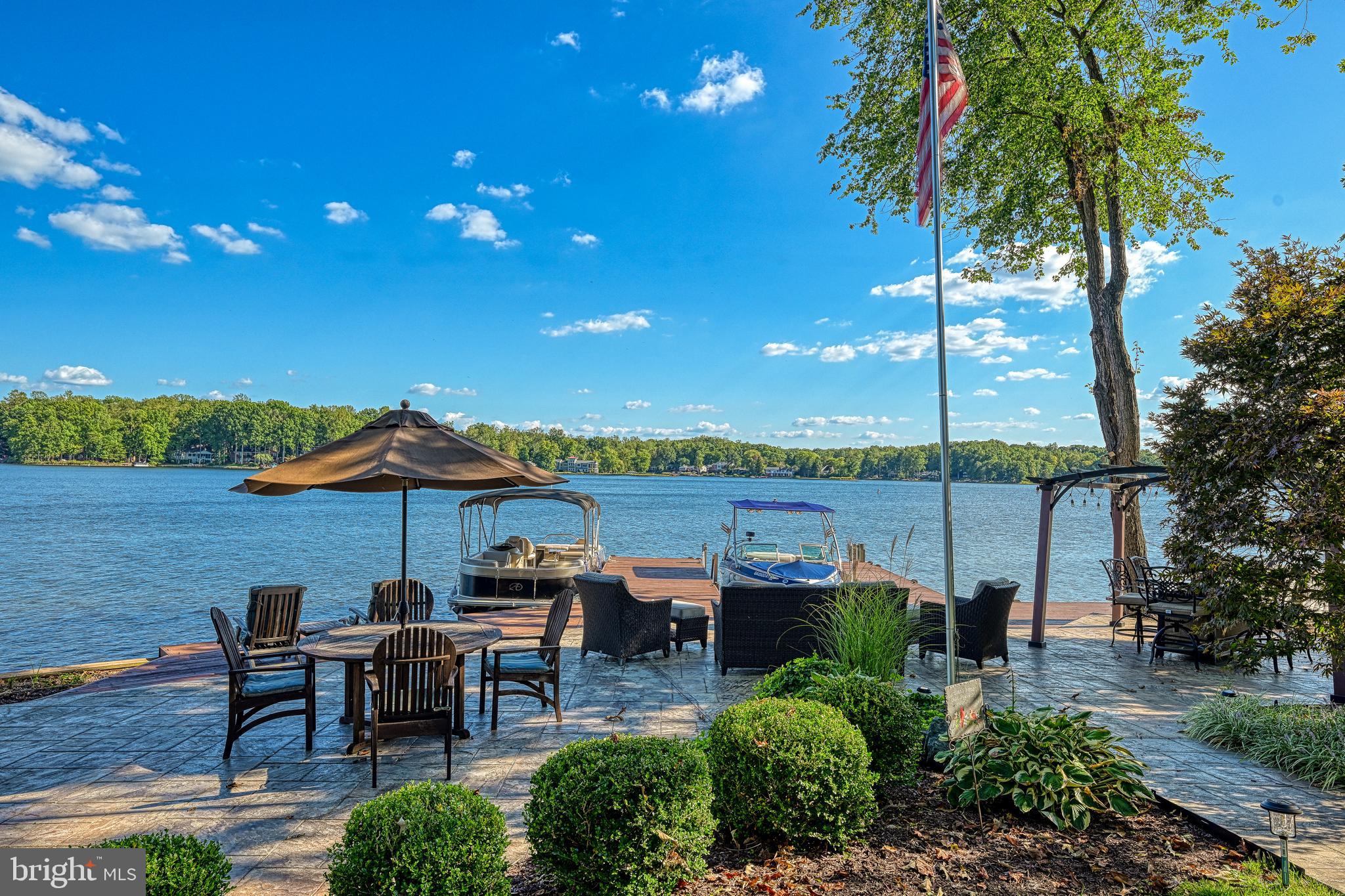 LAKE OF THE WOODS - Residential