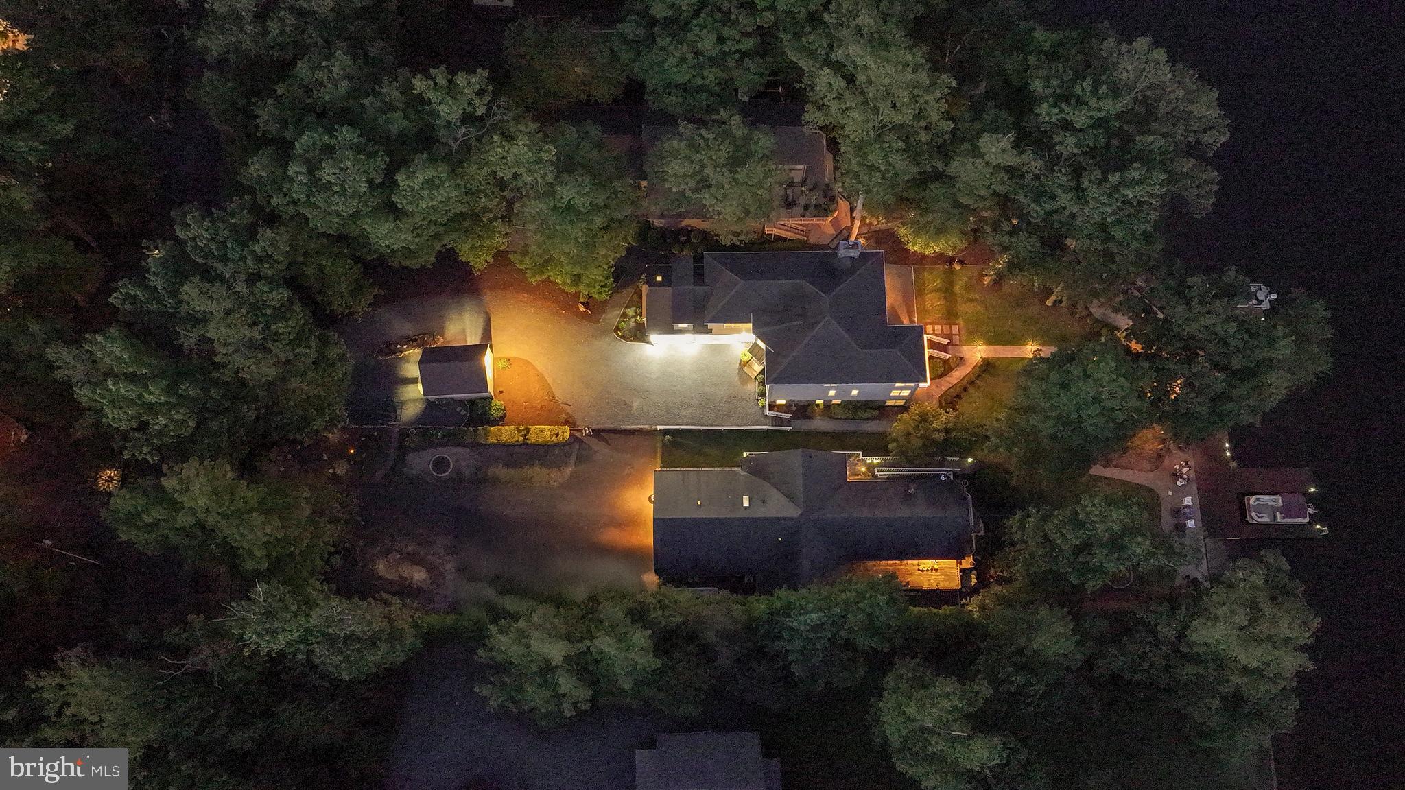 LAKE OF THE WOODS - Residential