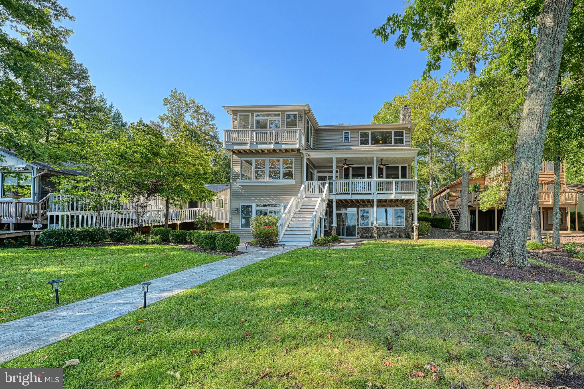 LAKE OF THE WOODS - Residential