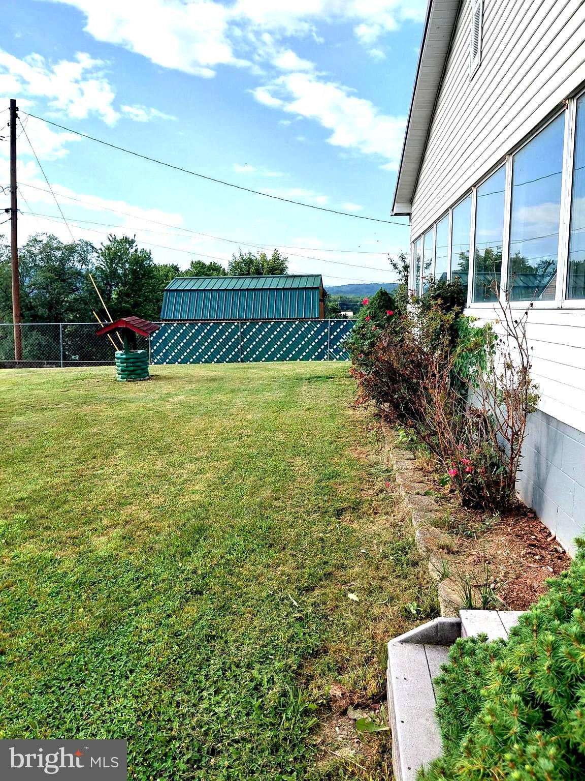 414 HIGHLAND AVE
