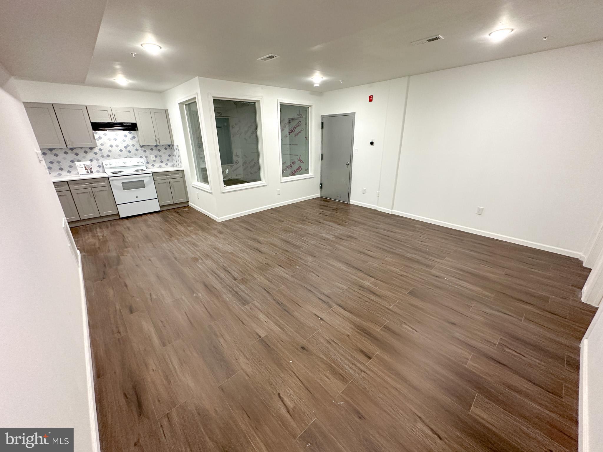 2317 N 15TH STREET 3