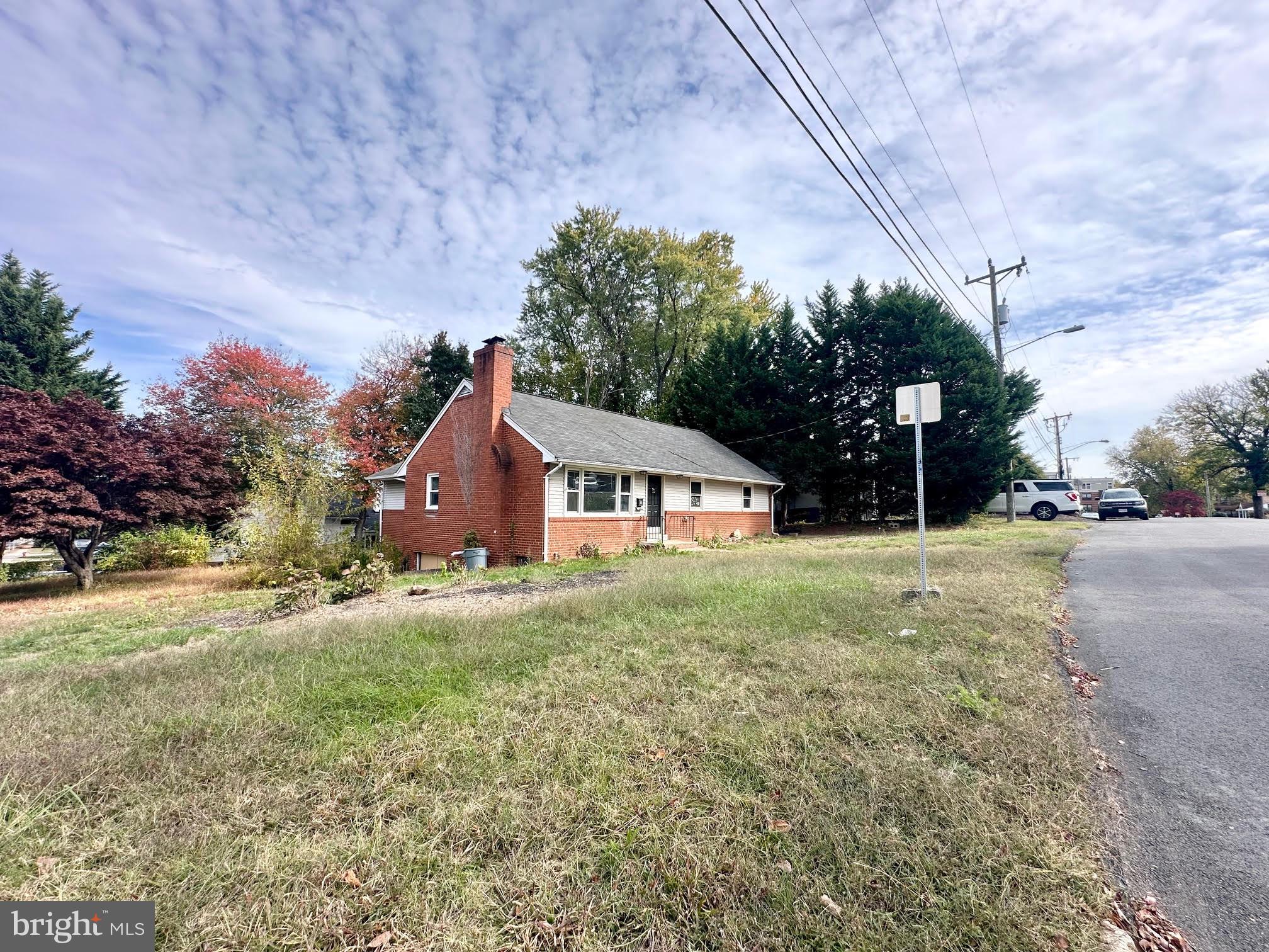 FAIRFAX HEIGHTS - Residential