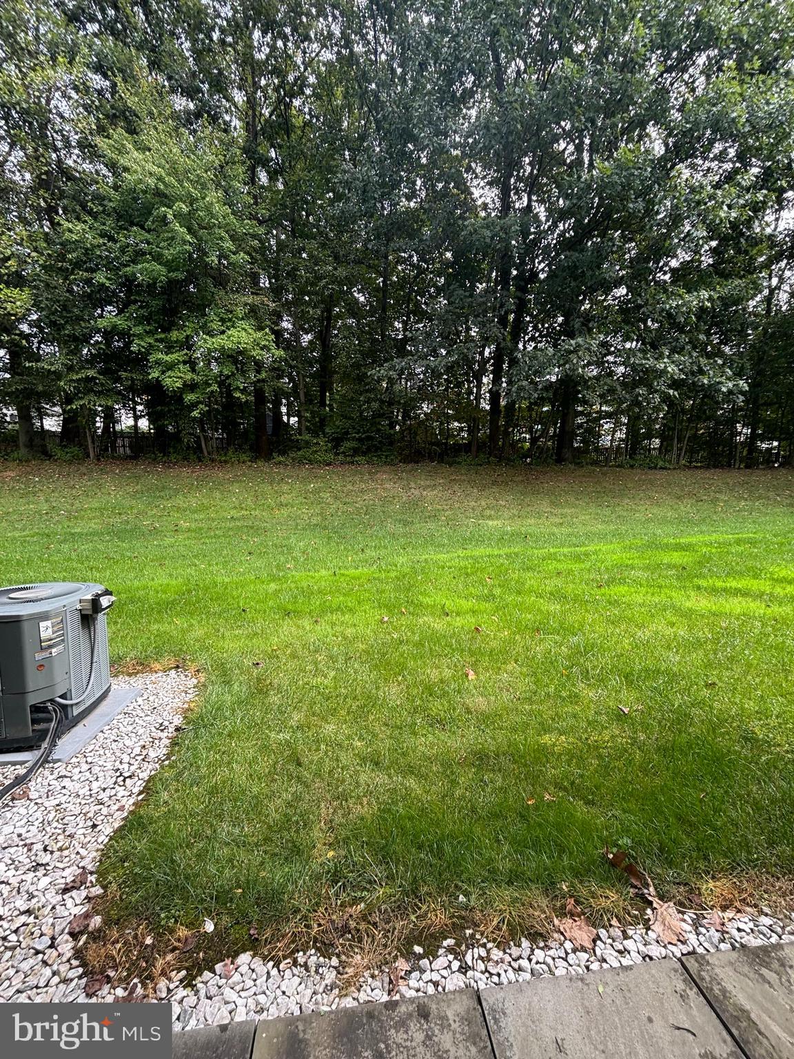 LAUREL WOODS - Residential Lease