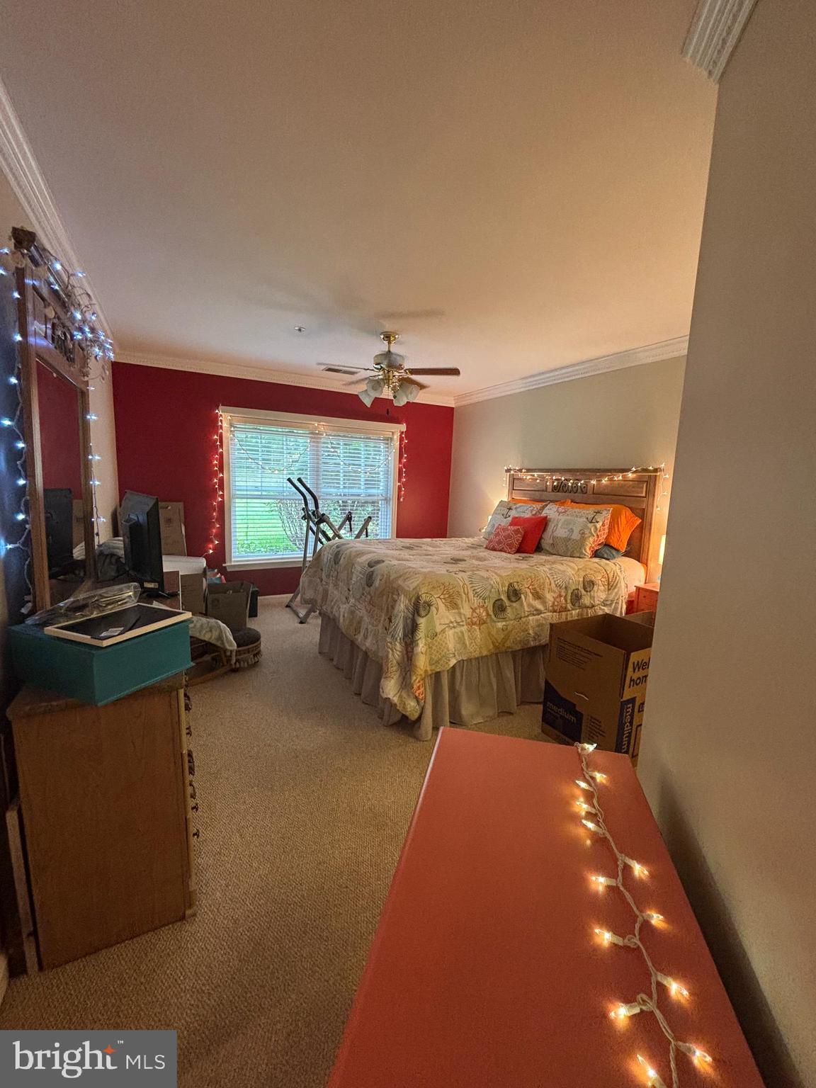 LAUREL WOODS - Residential Lease